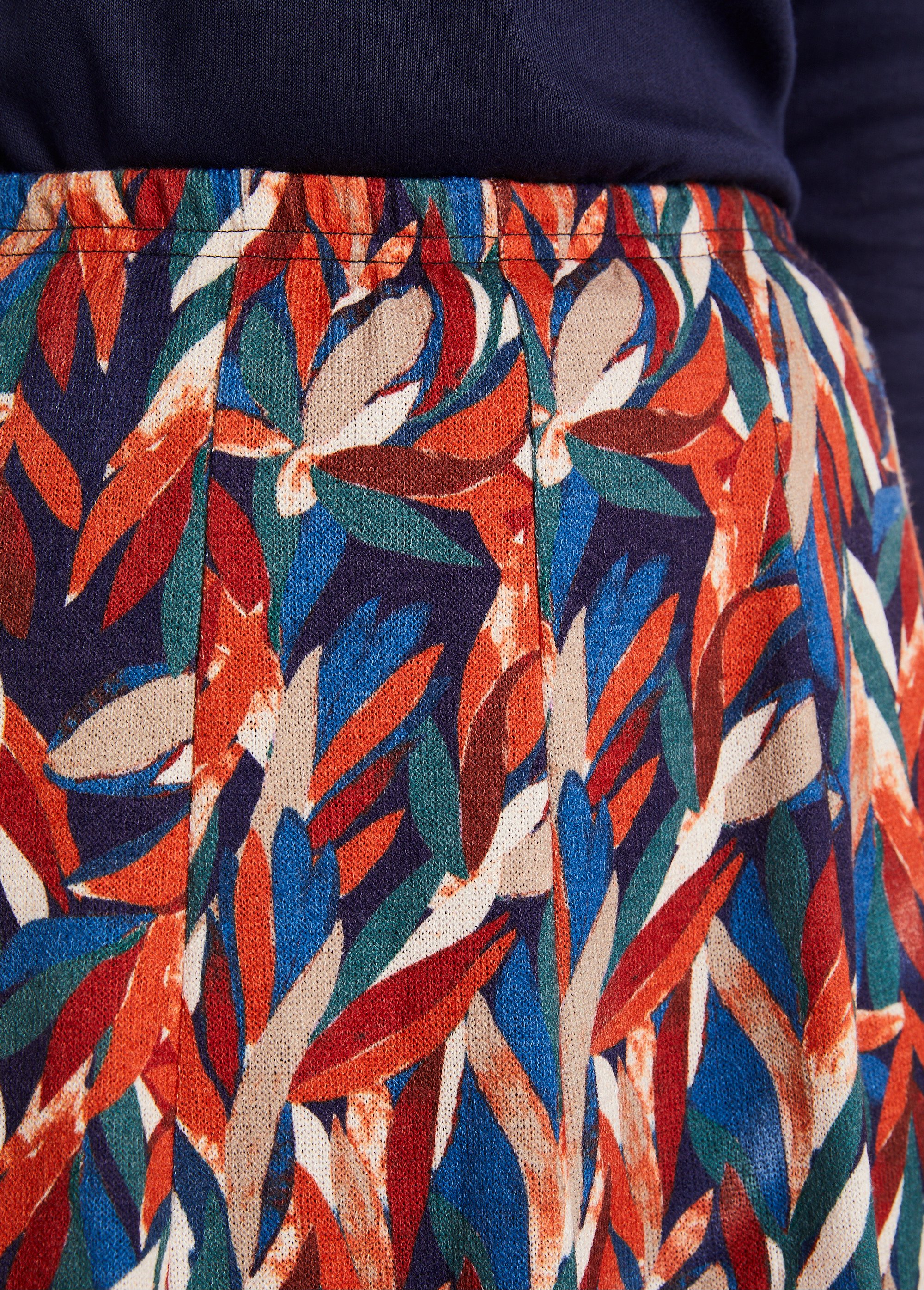 Jupe mi-longue évasée maille imprimée