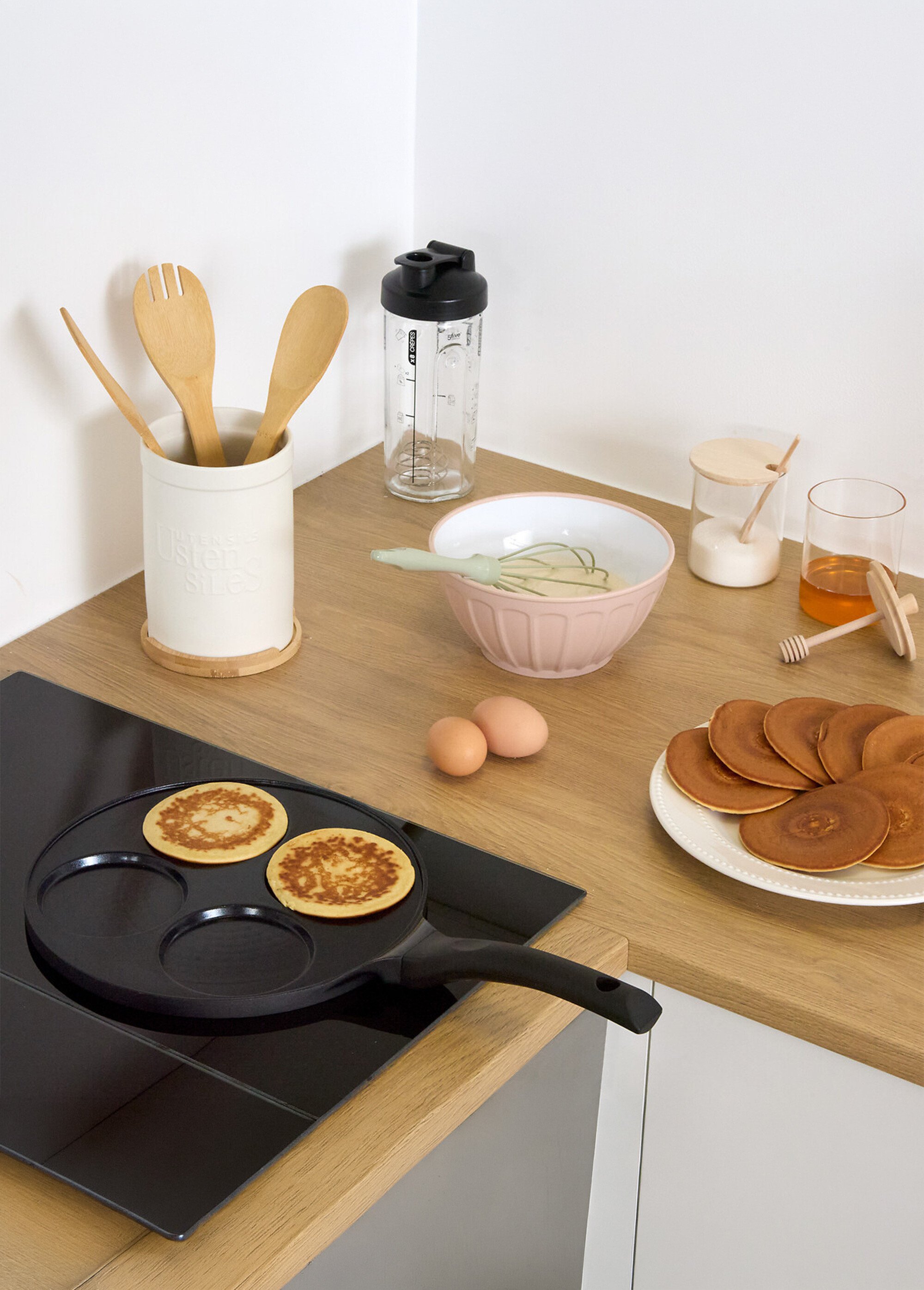 Poele à pancakes 4 alvéoles alu, 26cm Noir JJA-209702 SI1