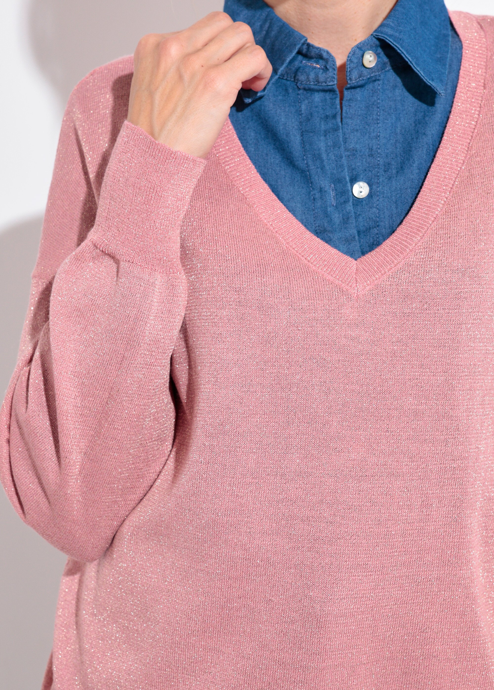 Pull col V maille fine jauge métallisée Femme Rose IA-AR836 DE1