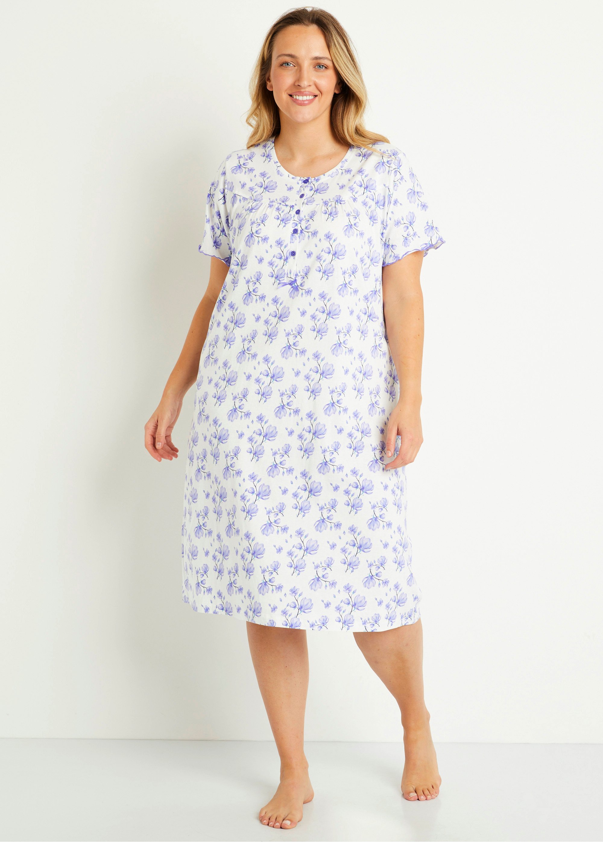 Chemise de nuit manches courtes fleurie
