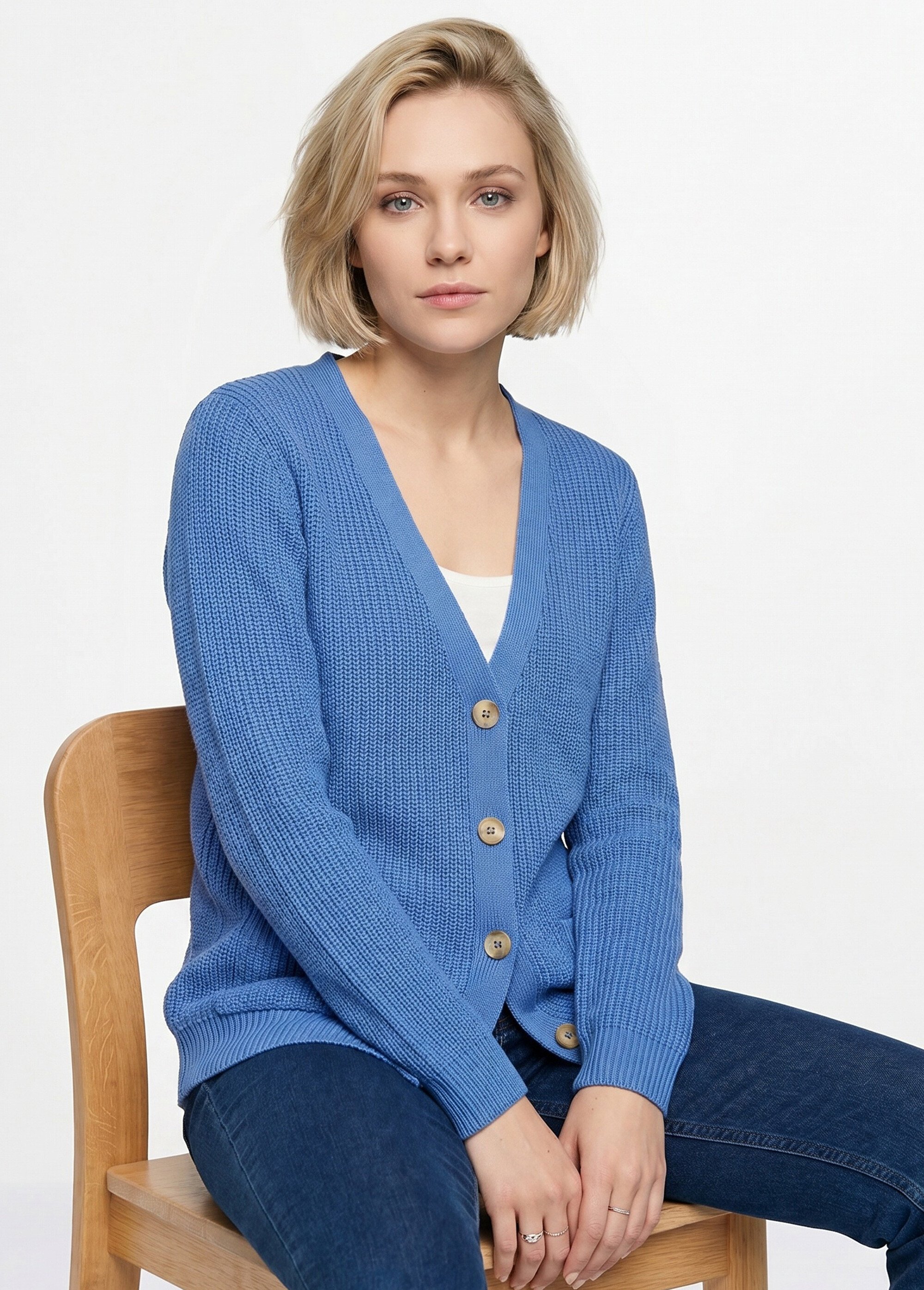 Gilet long boutonné brillant manches longues