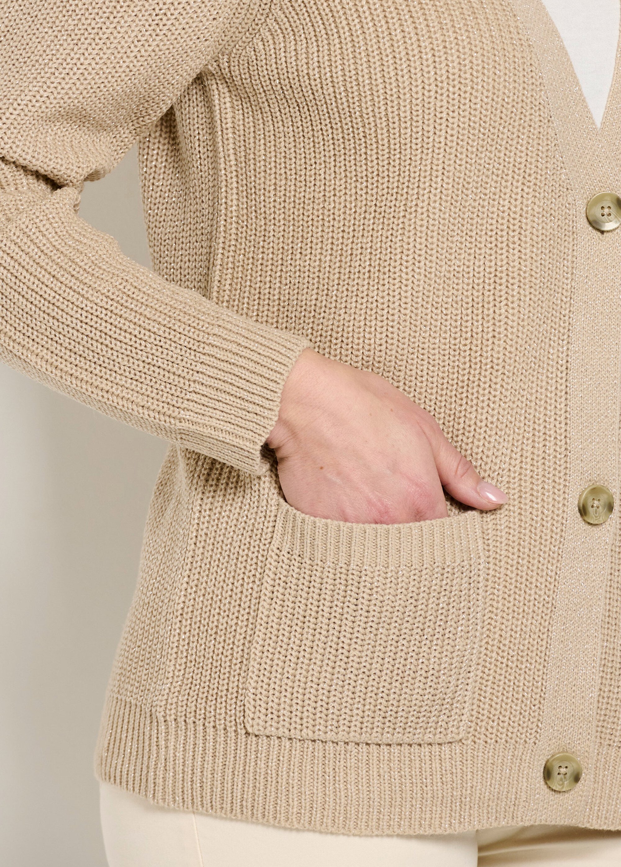 Gilet long boutonné brillant manches longues