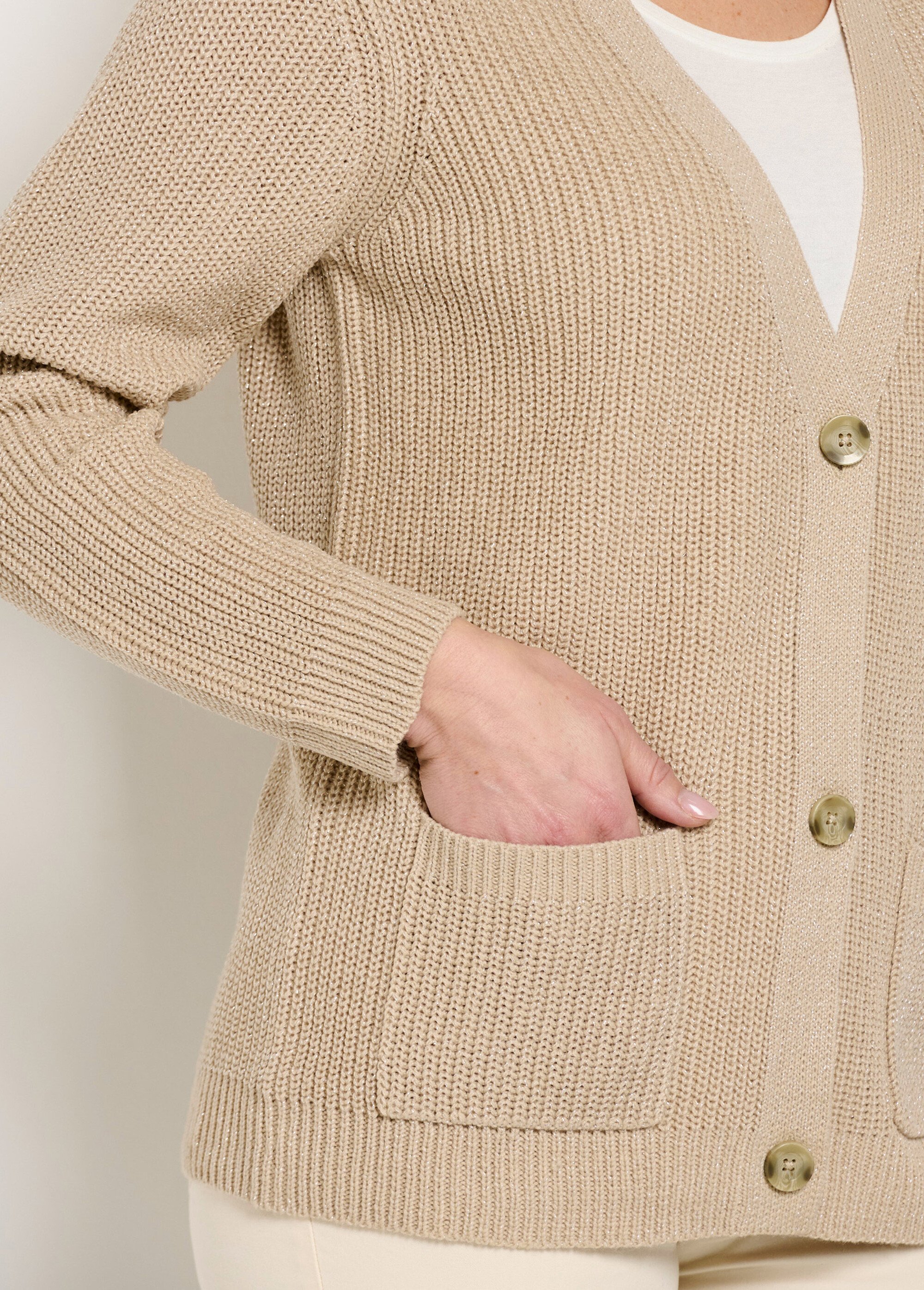 Gilet long boutonné brillant manches longues