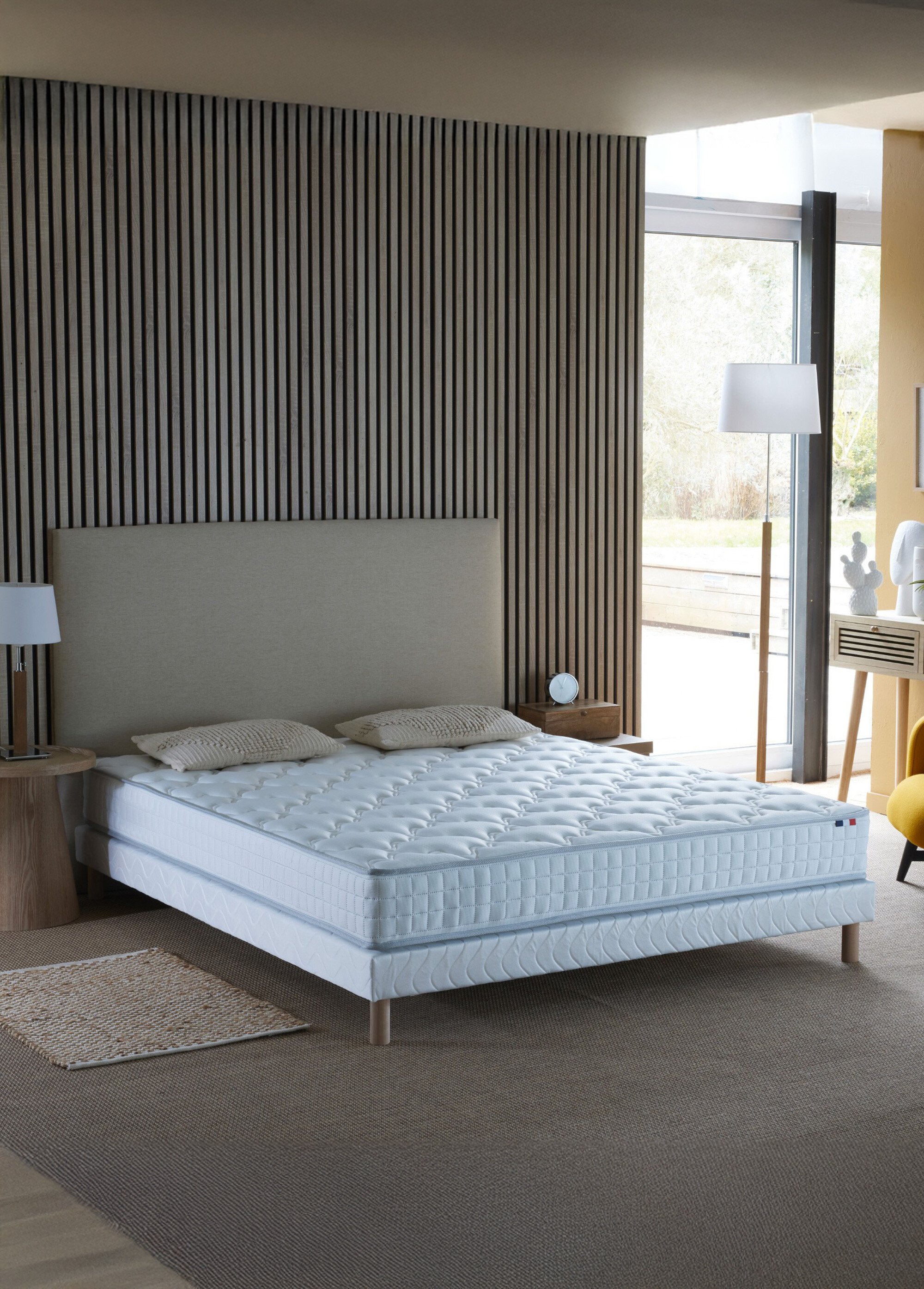 Matelas ferme à ressorts 5 zones, haut. 19/20cm BLANC AFI-RAVELIE SF1
