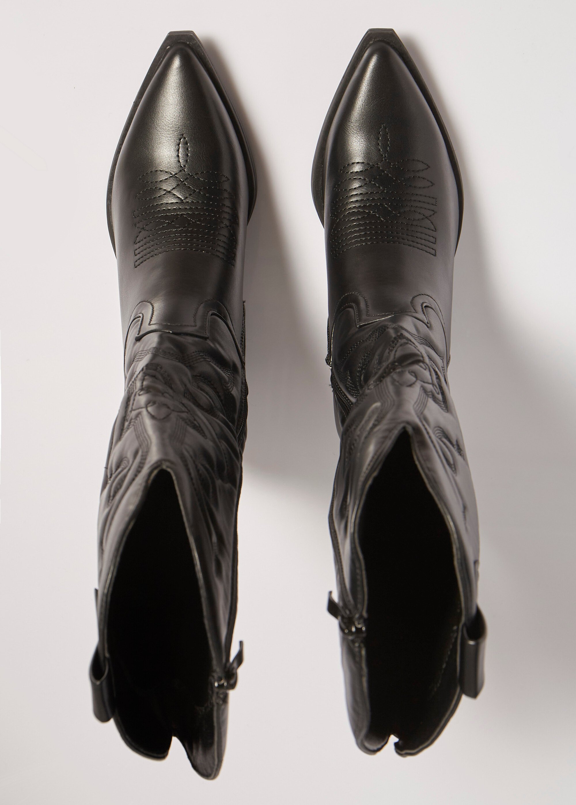 Bottes avec surpiqûres façon santiags Femme Noir MAR5677 OV1