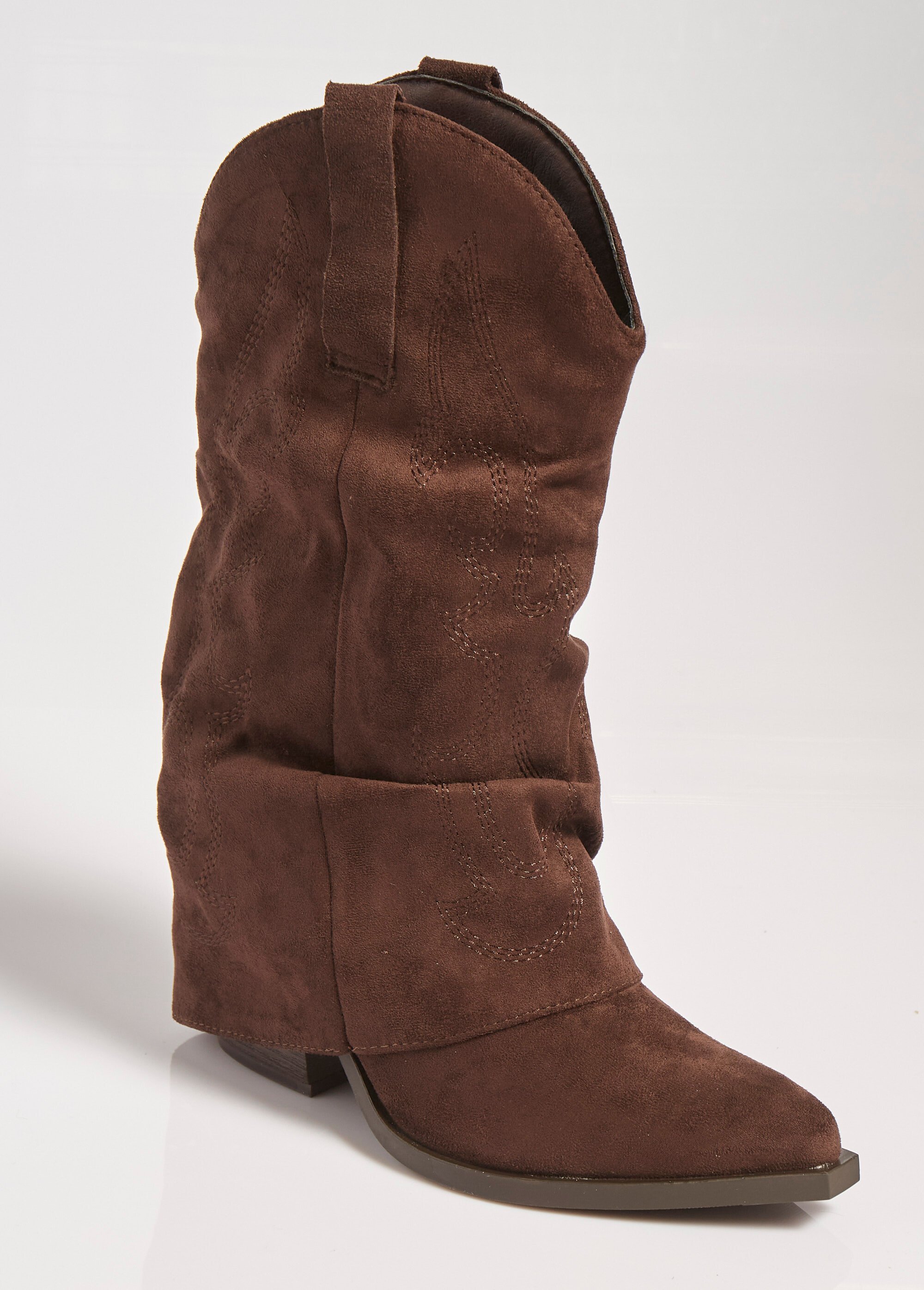 Bottes froissées brodées style cow girl