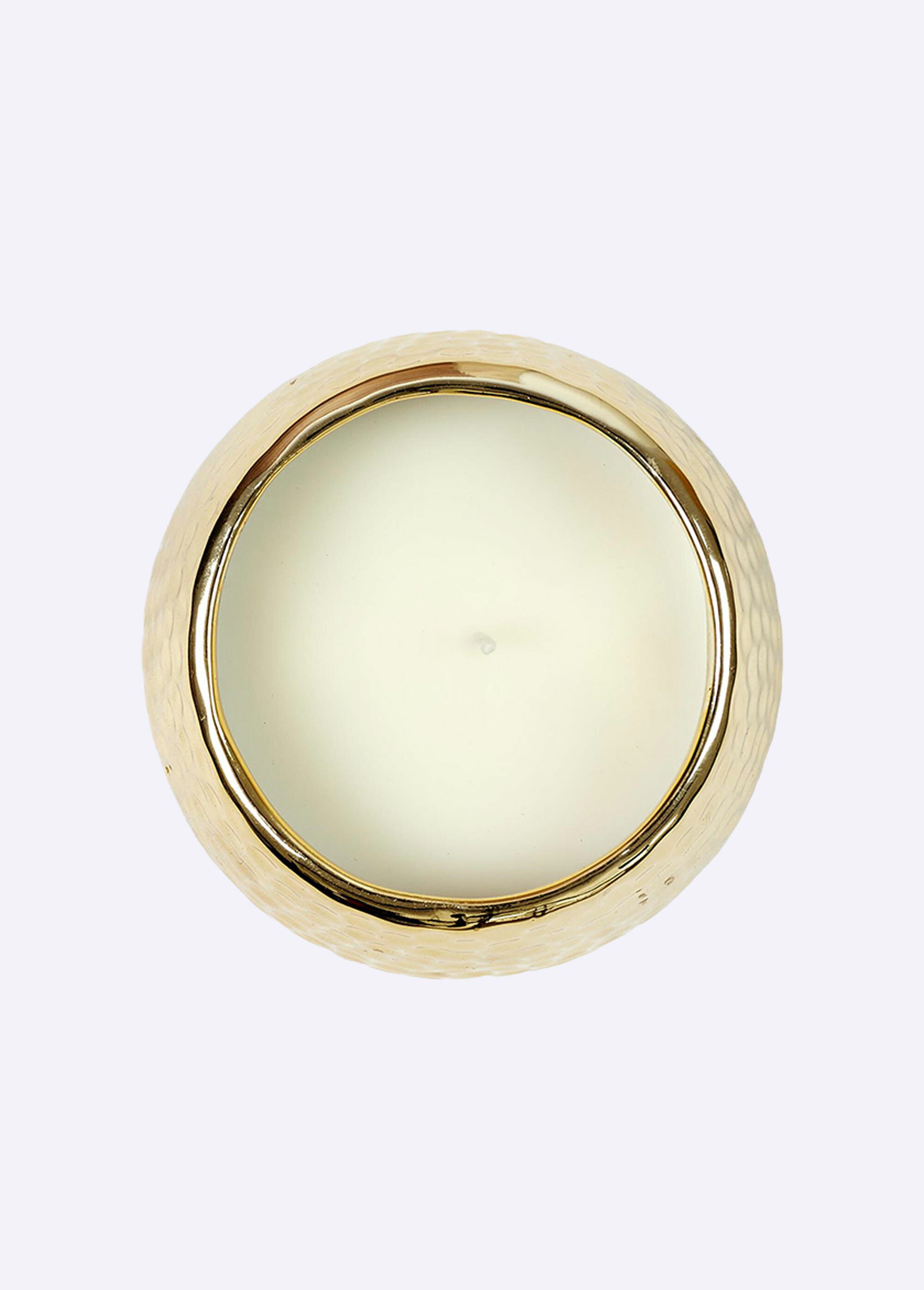 Bougie parfumée contenant métal martelé