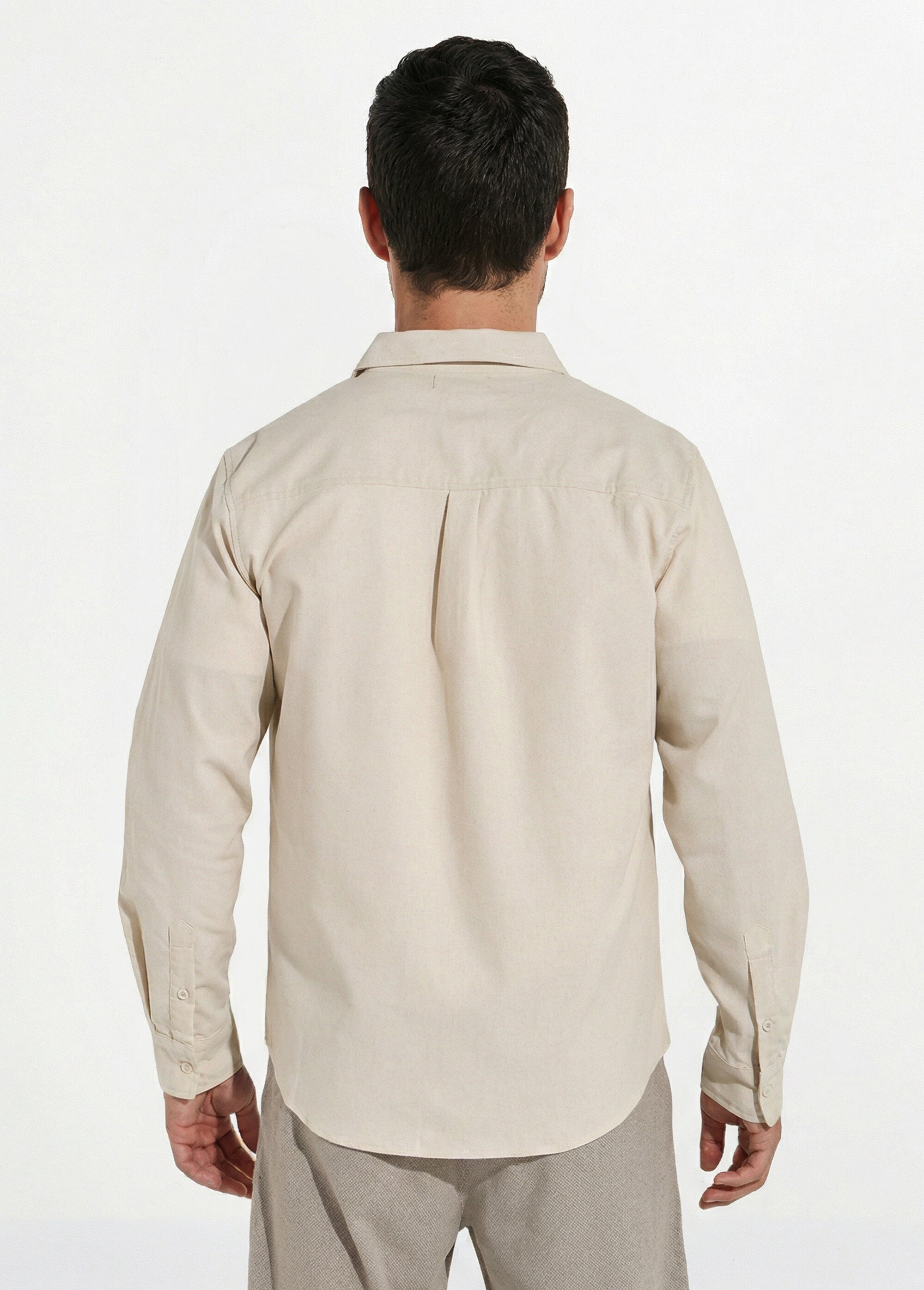 Chemise col à pointes, en coton / lin