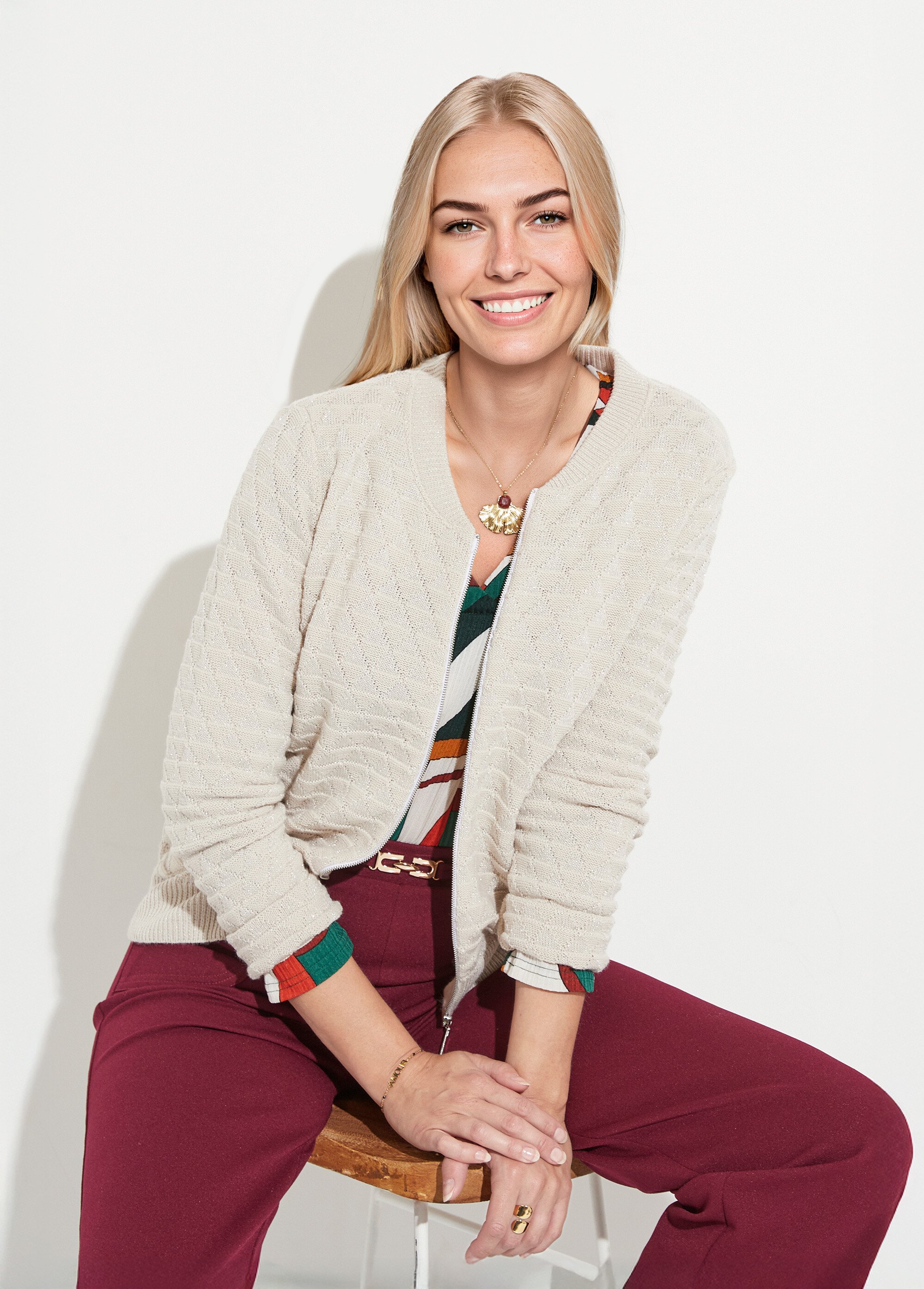 Gilet zippé esprit bomber maille brillante Femme Beige PLEZOU MV1