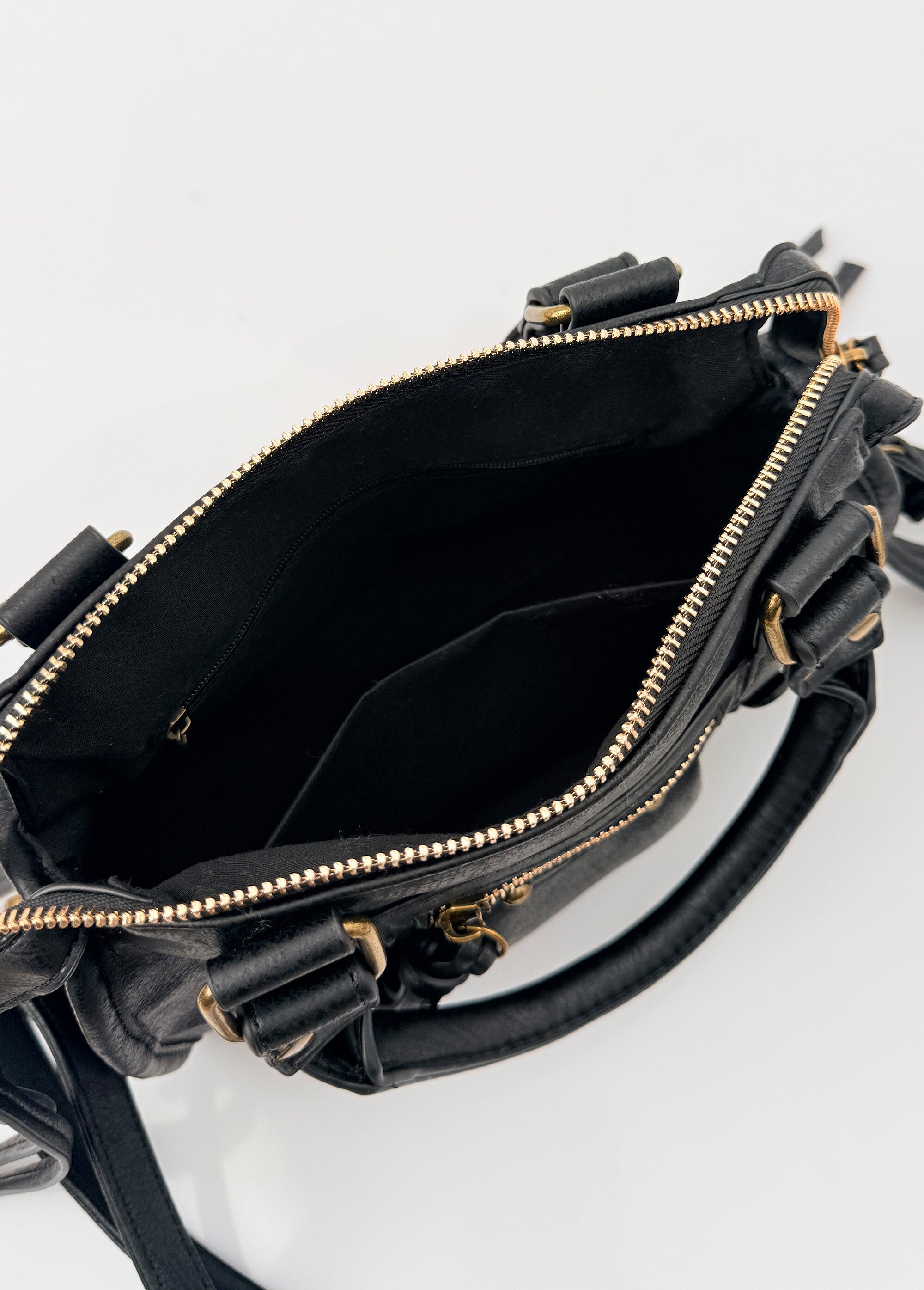 Petit sac à main détails métal vieilli Femme Noir BAG-M-331 DE2
