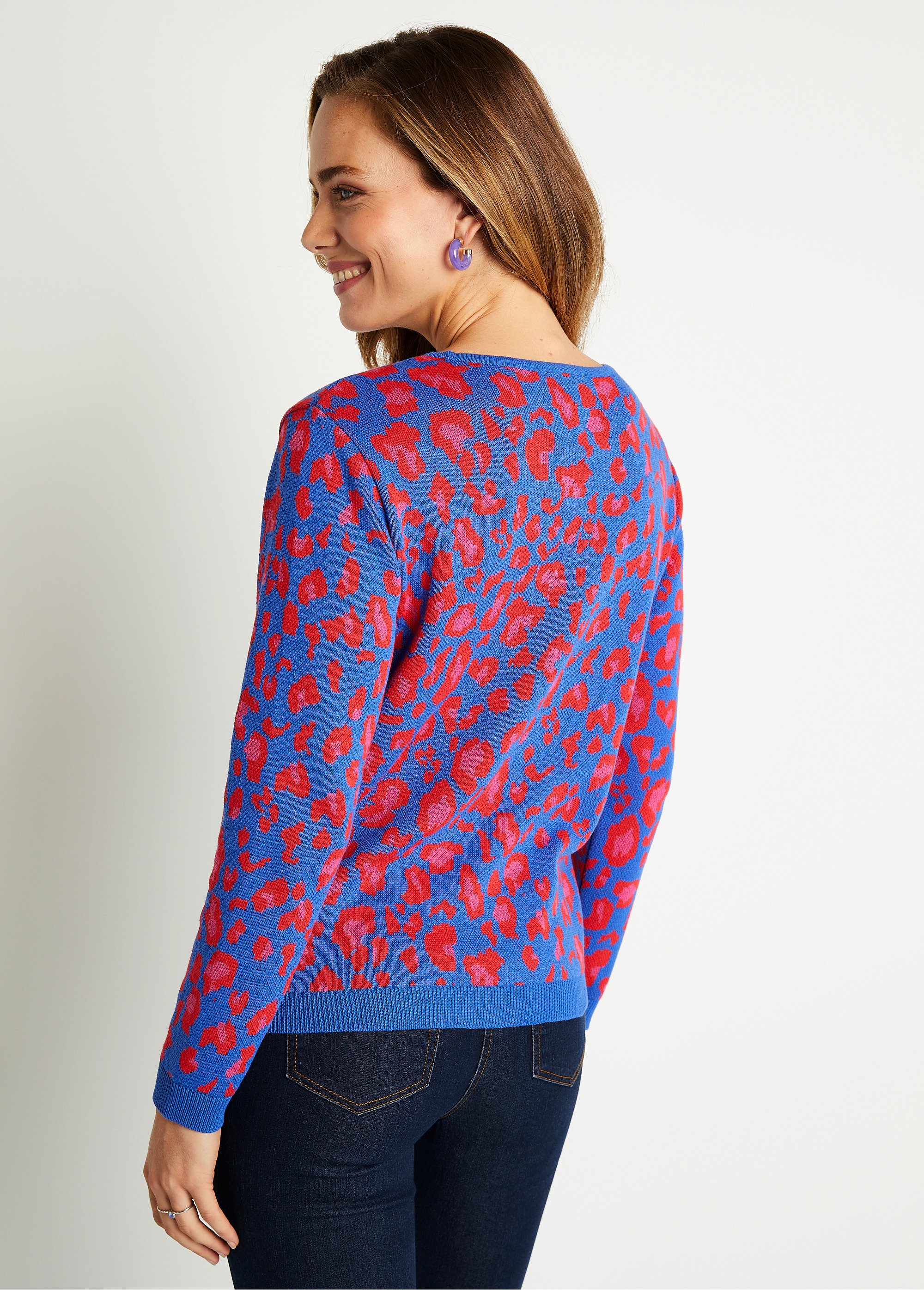 Pull motif léopard col rond