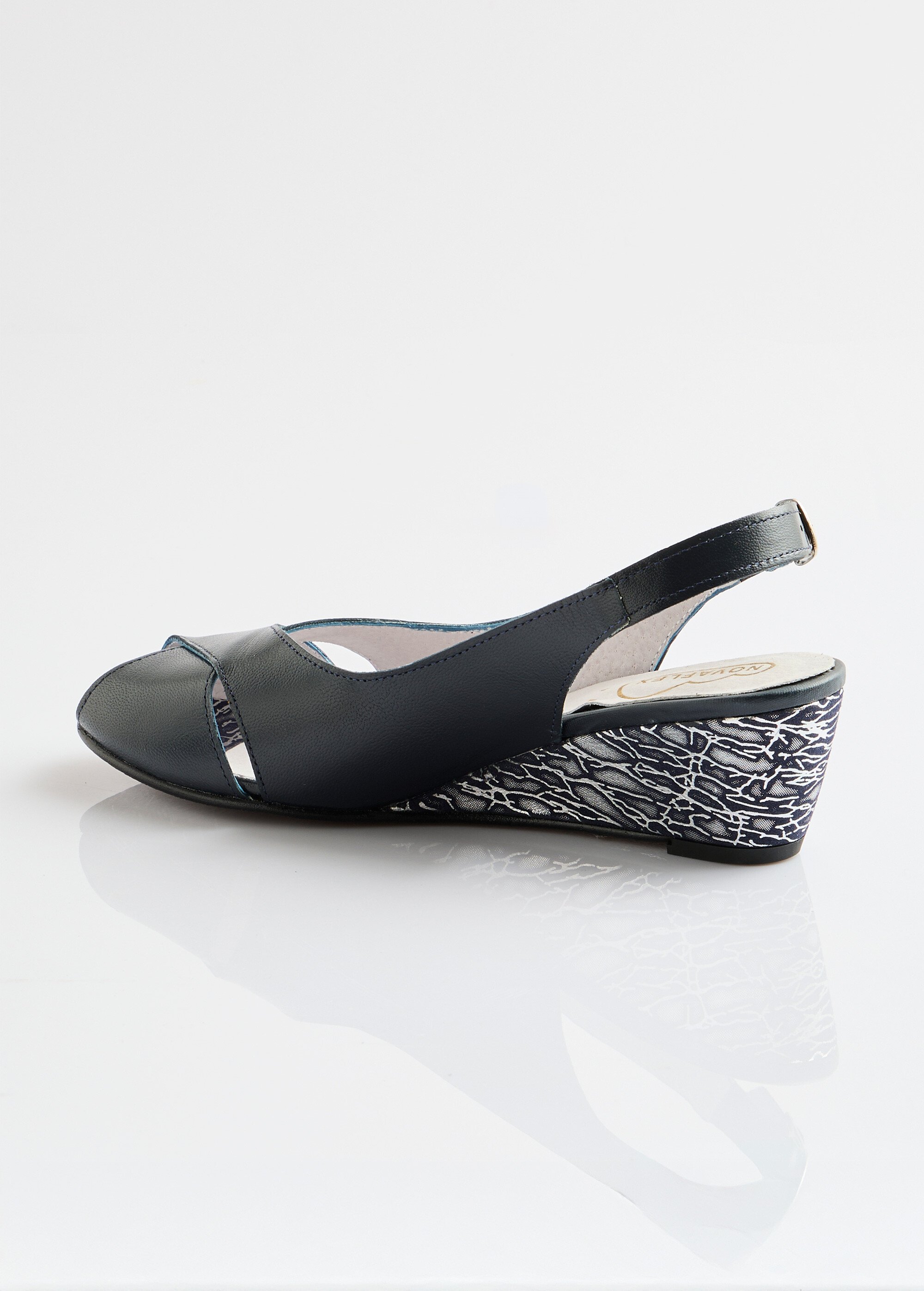 Sandales bout ouvert largeur confort cuir