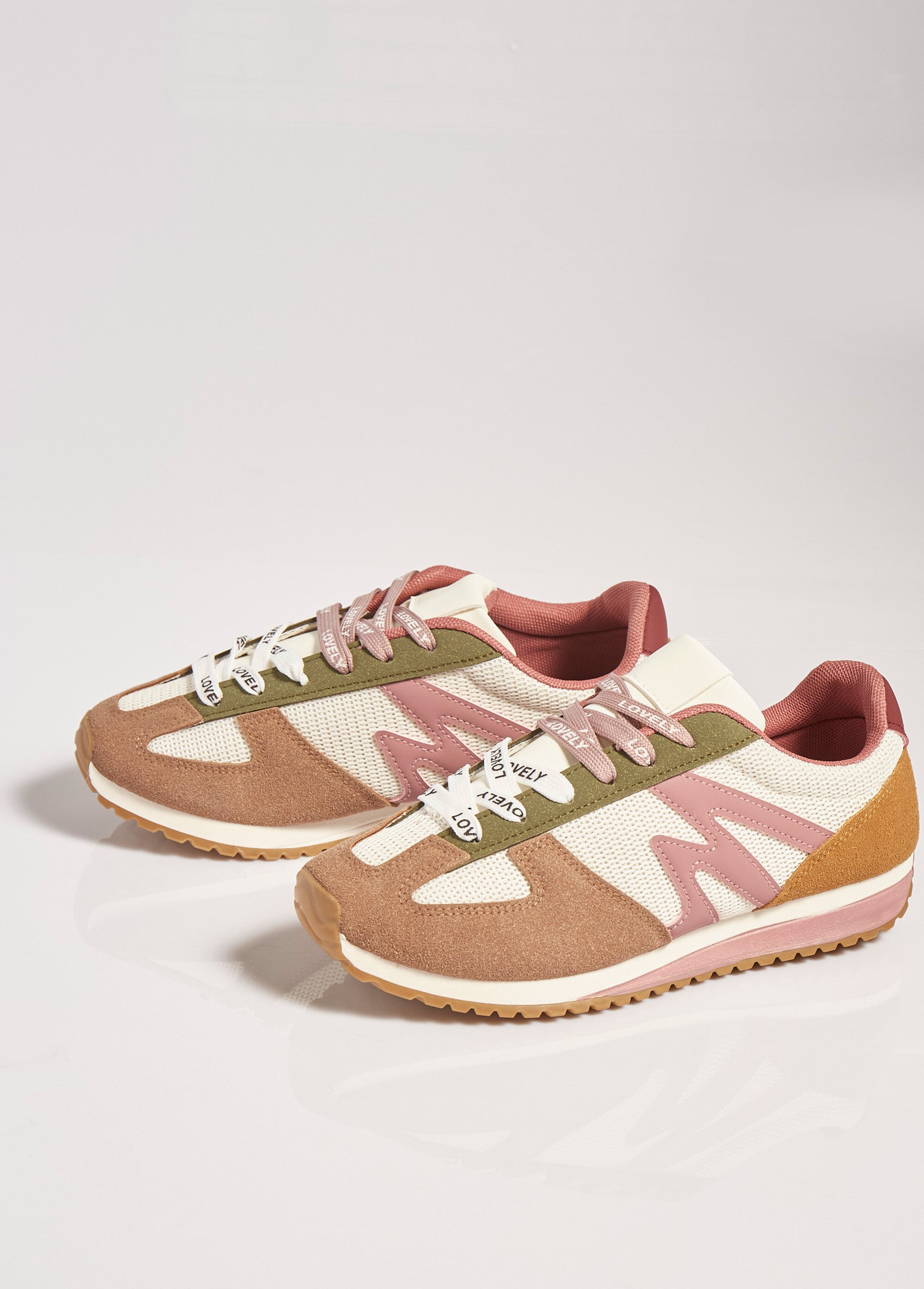 Sneakers multimatières + 2 paires lacets Femme Beige MAR9027 DE1