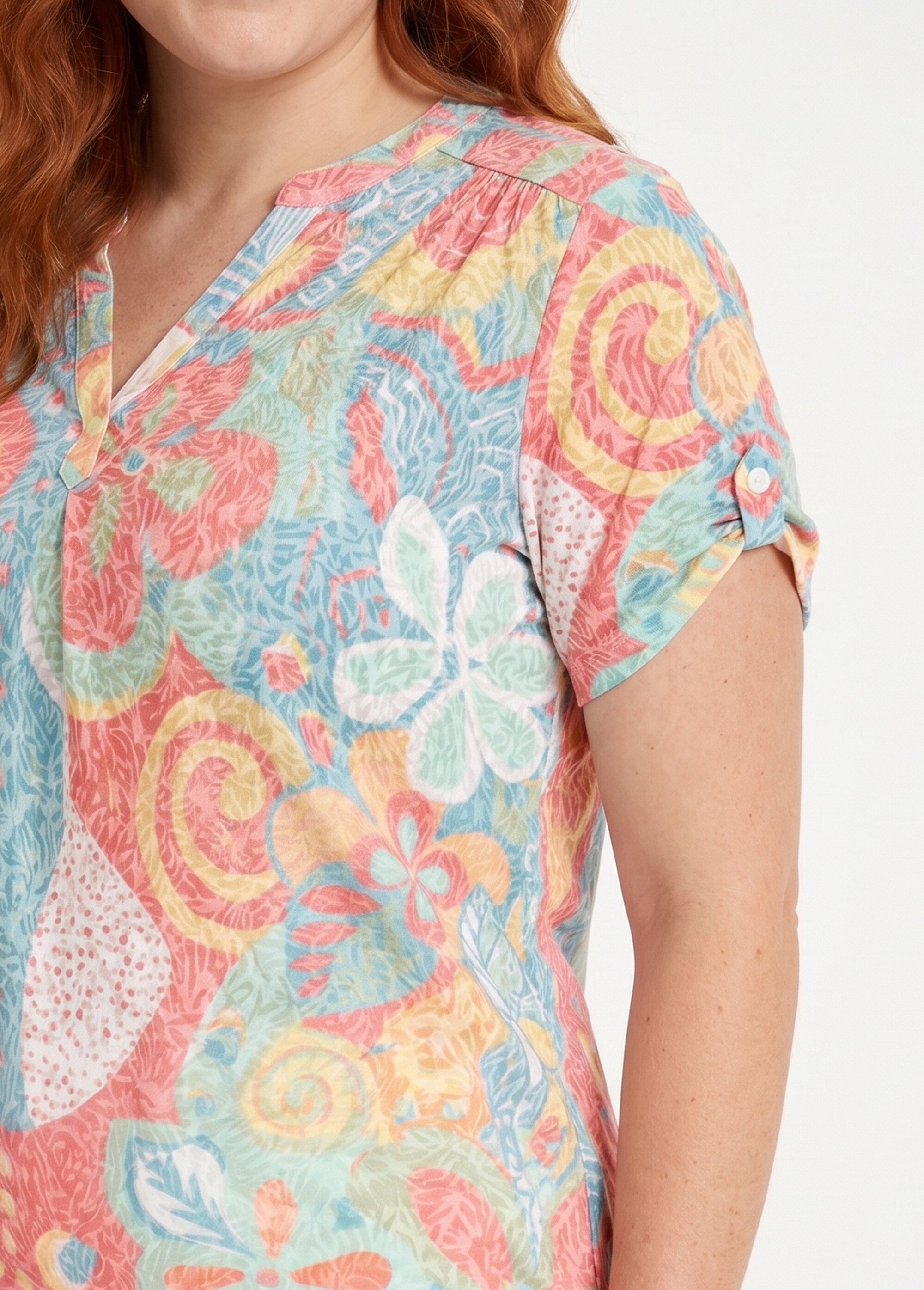 T-shirt long ample fleuri manches courtes