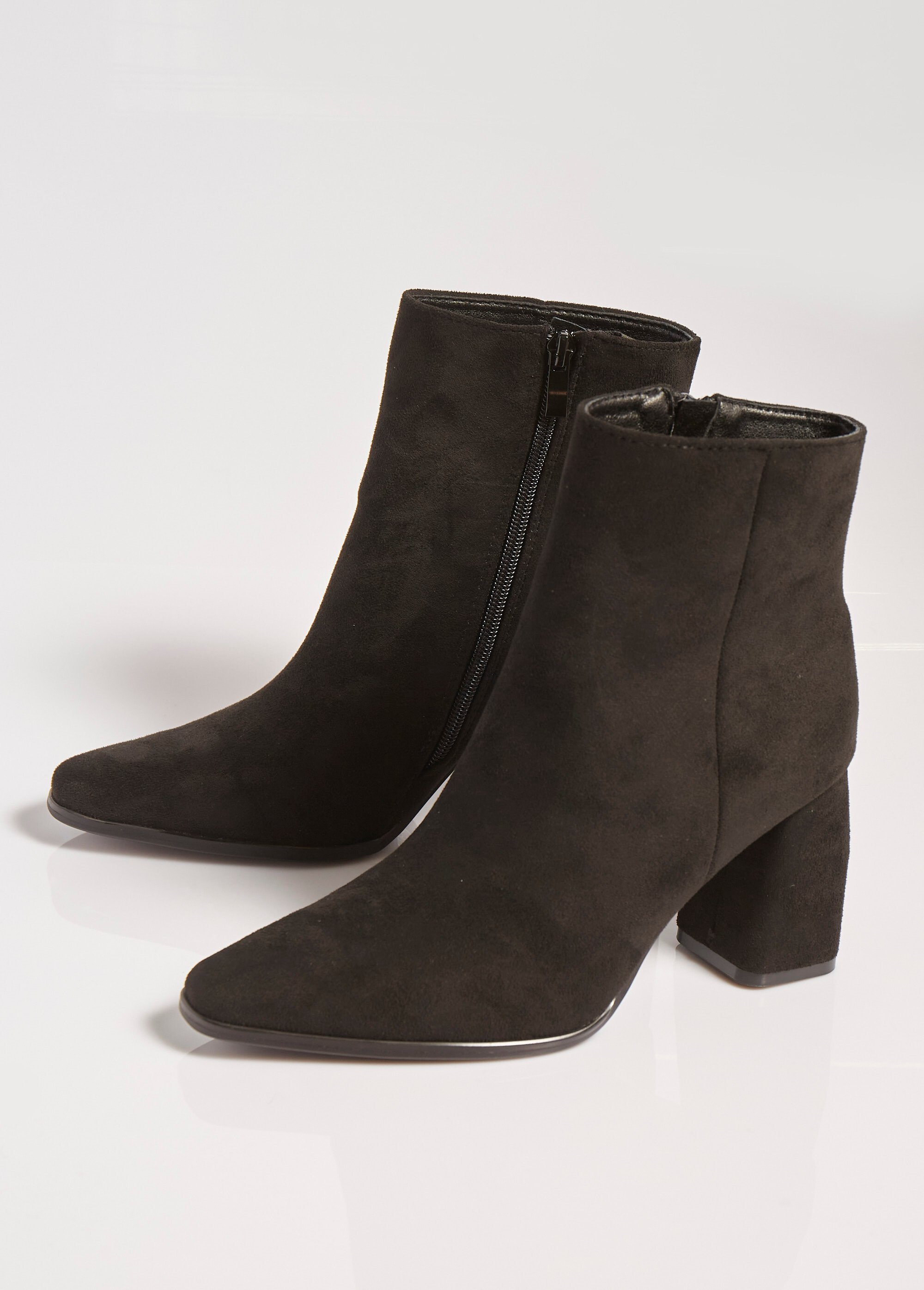 Boots pointues chic à talon, en suédine