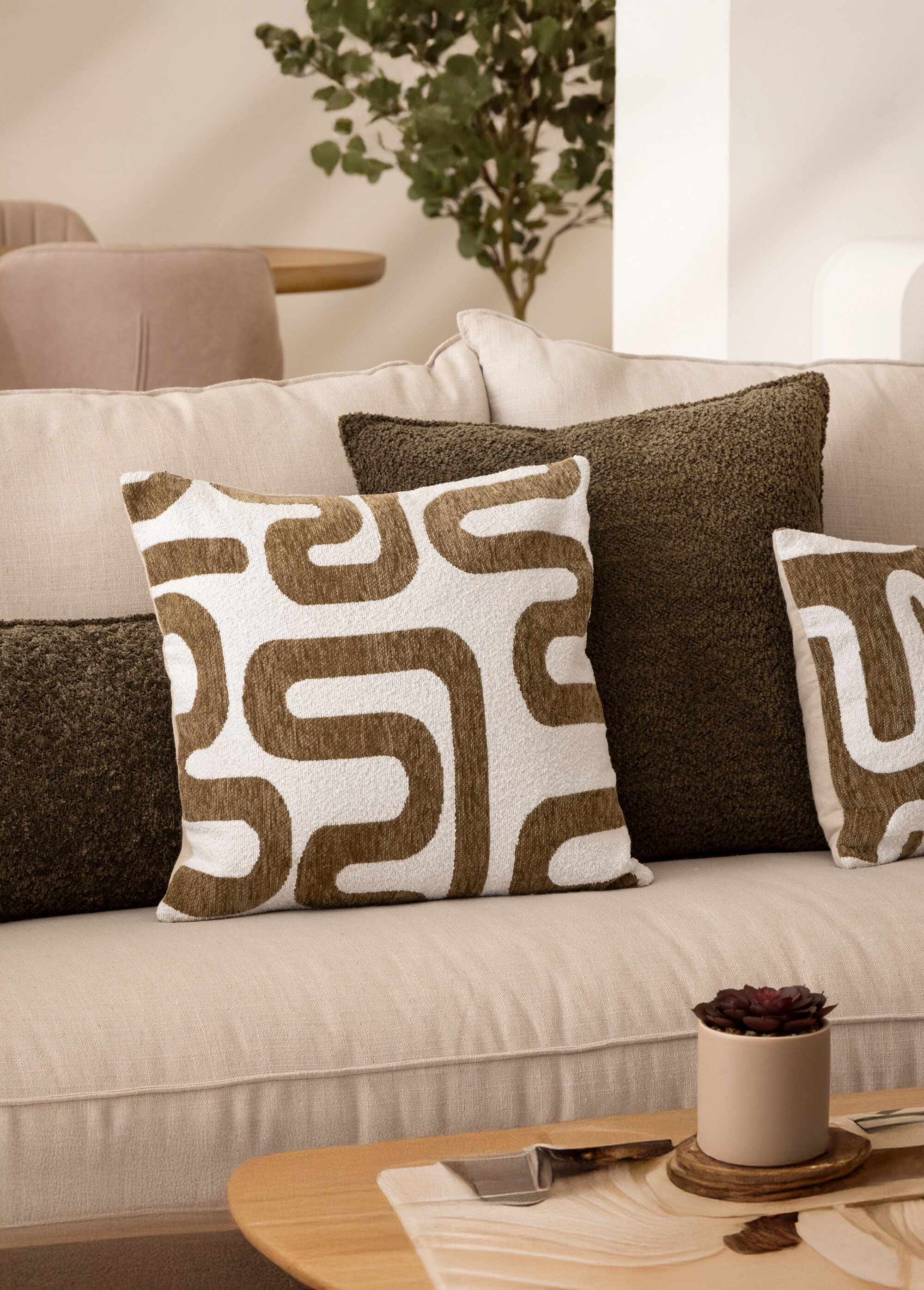 Coussin jacquard chenille, Safina Marron JJA-204484B SI1