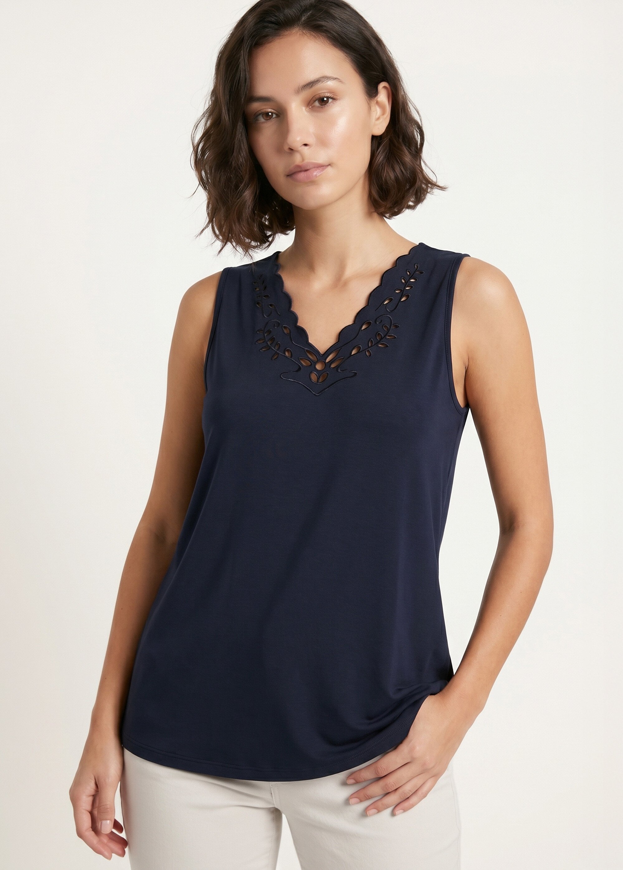 Débardeur col V ajouré brodé Femme Bleu CHAVOY MV1