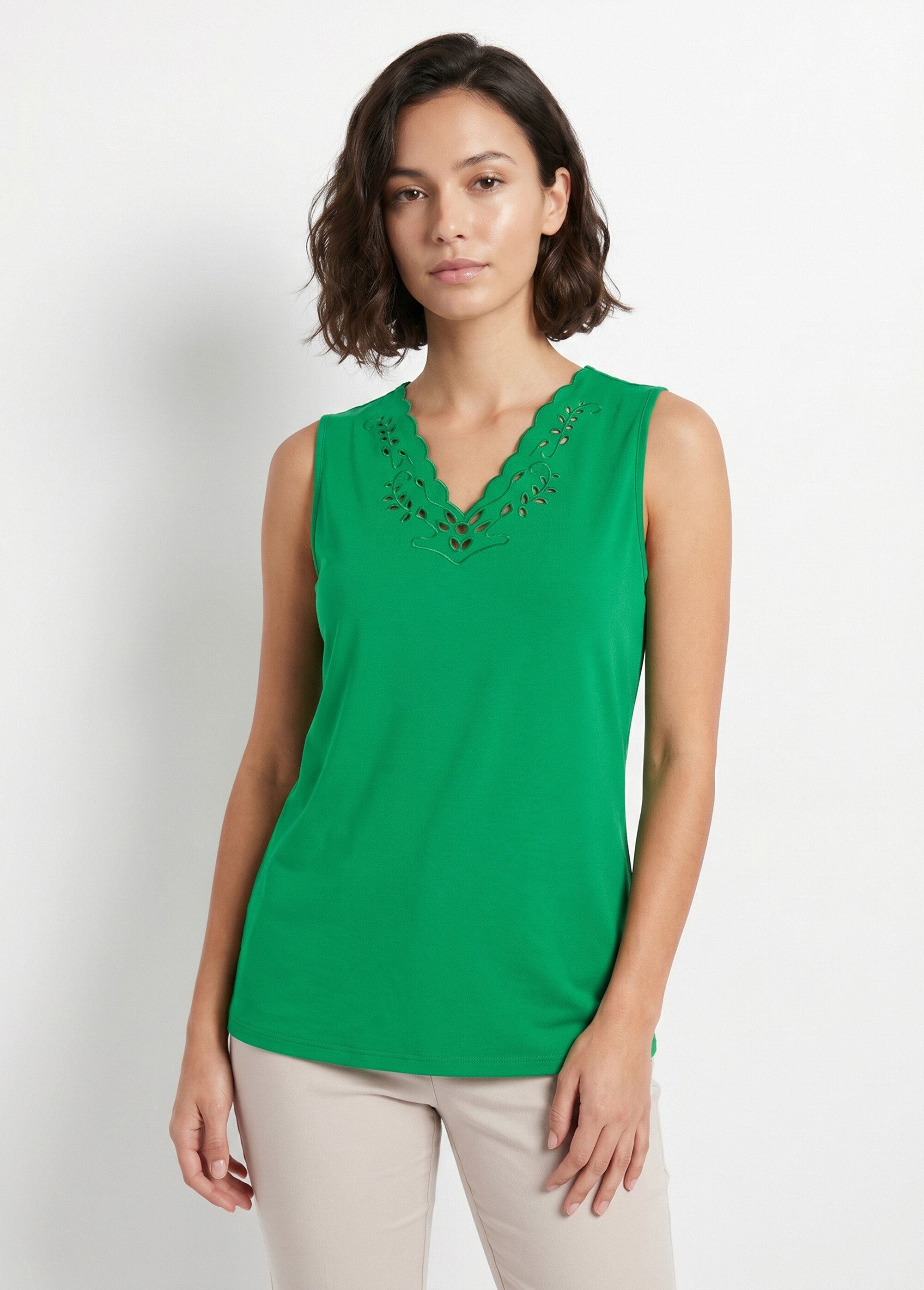 Débardeur col V ajouré brodé Femme Vert CHAVOY FA1