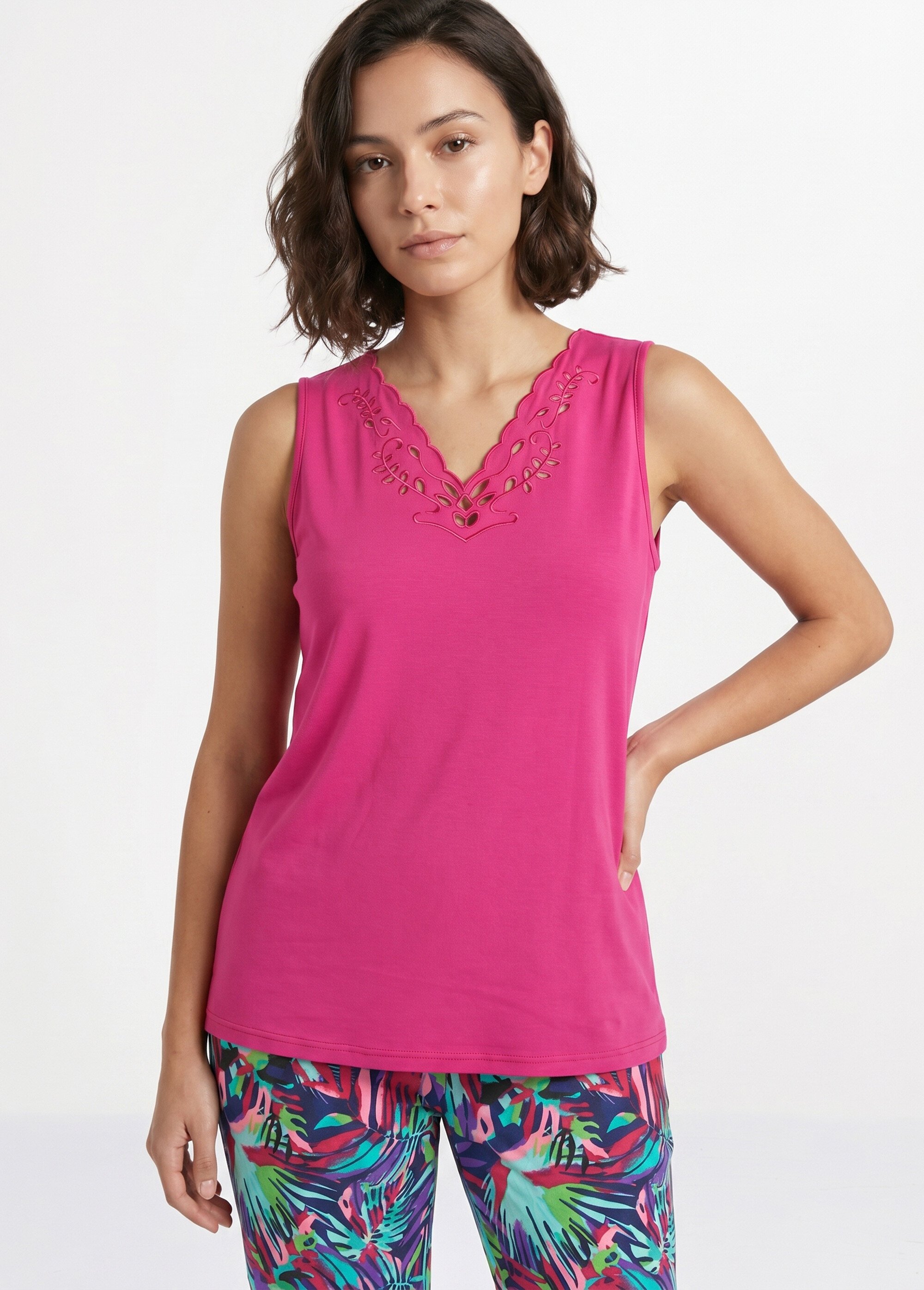 Débardeur col V ajouré brodé Femme Rose CHAVOY MV1