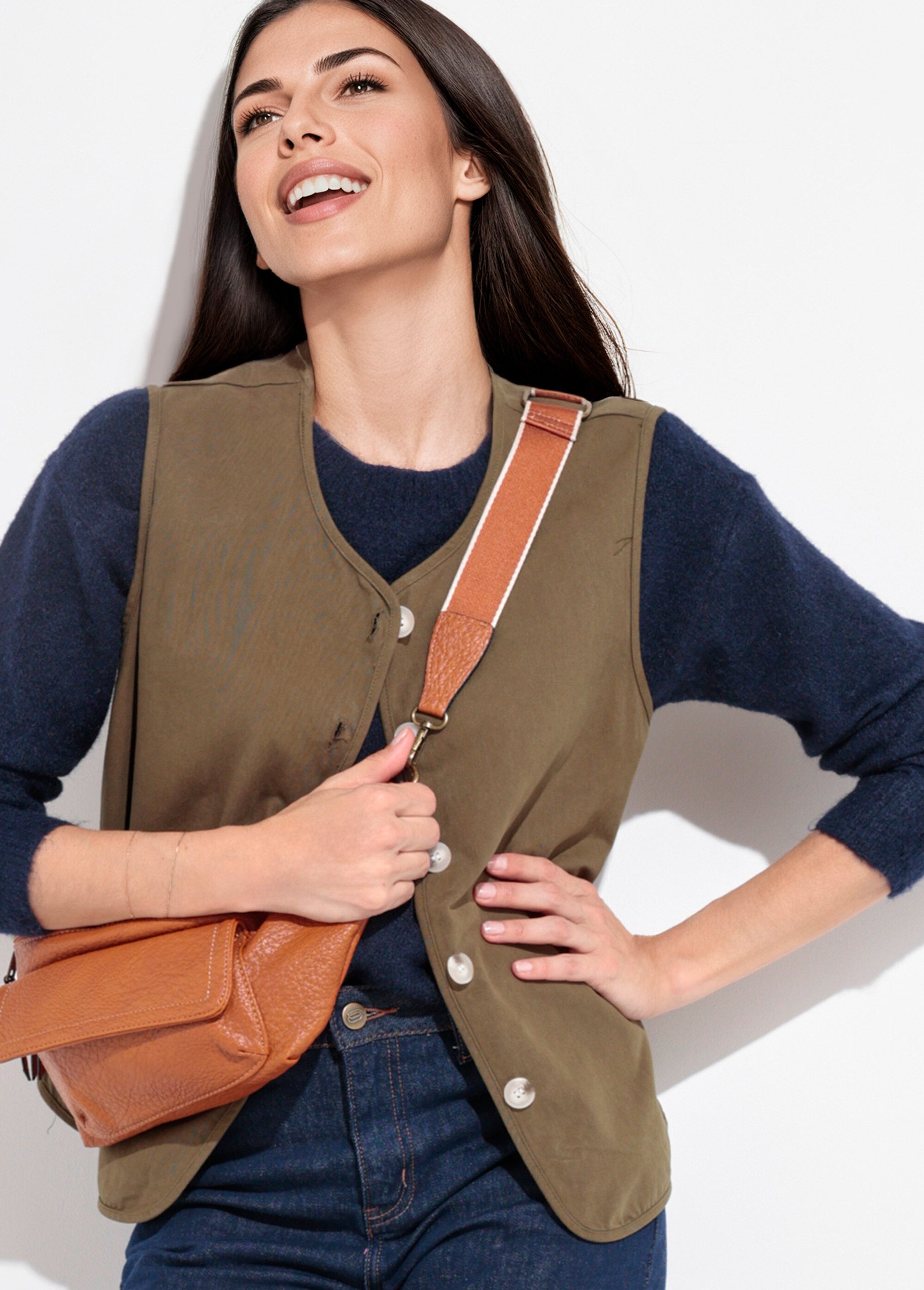 Gilet sans manches col rond en twill Femme Vert IA-R5779 MV1