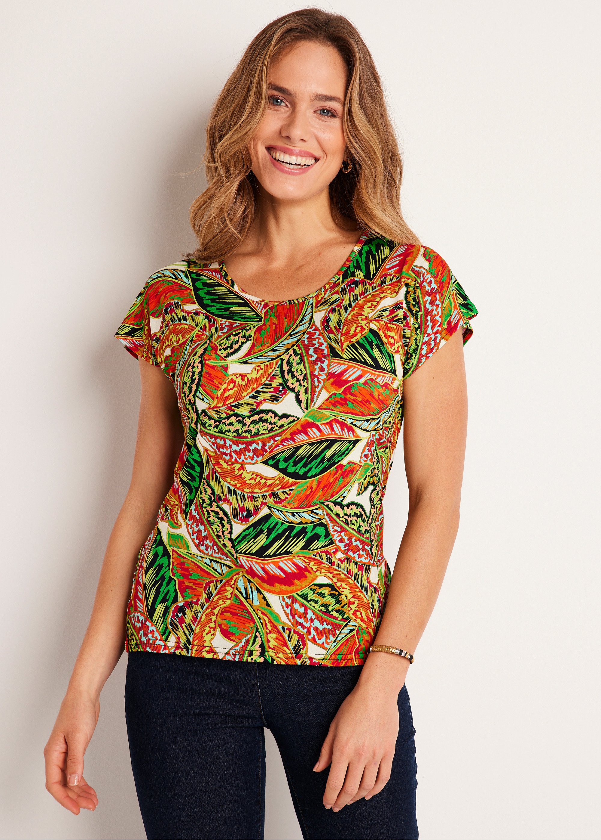 T-shirt court motif feuillage