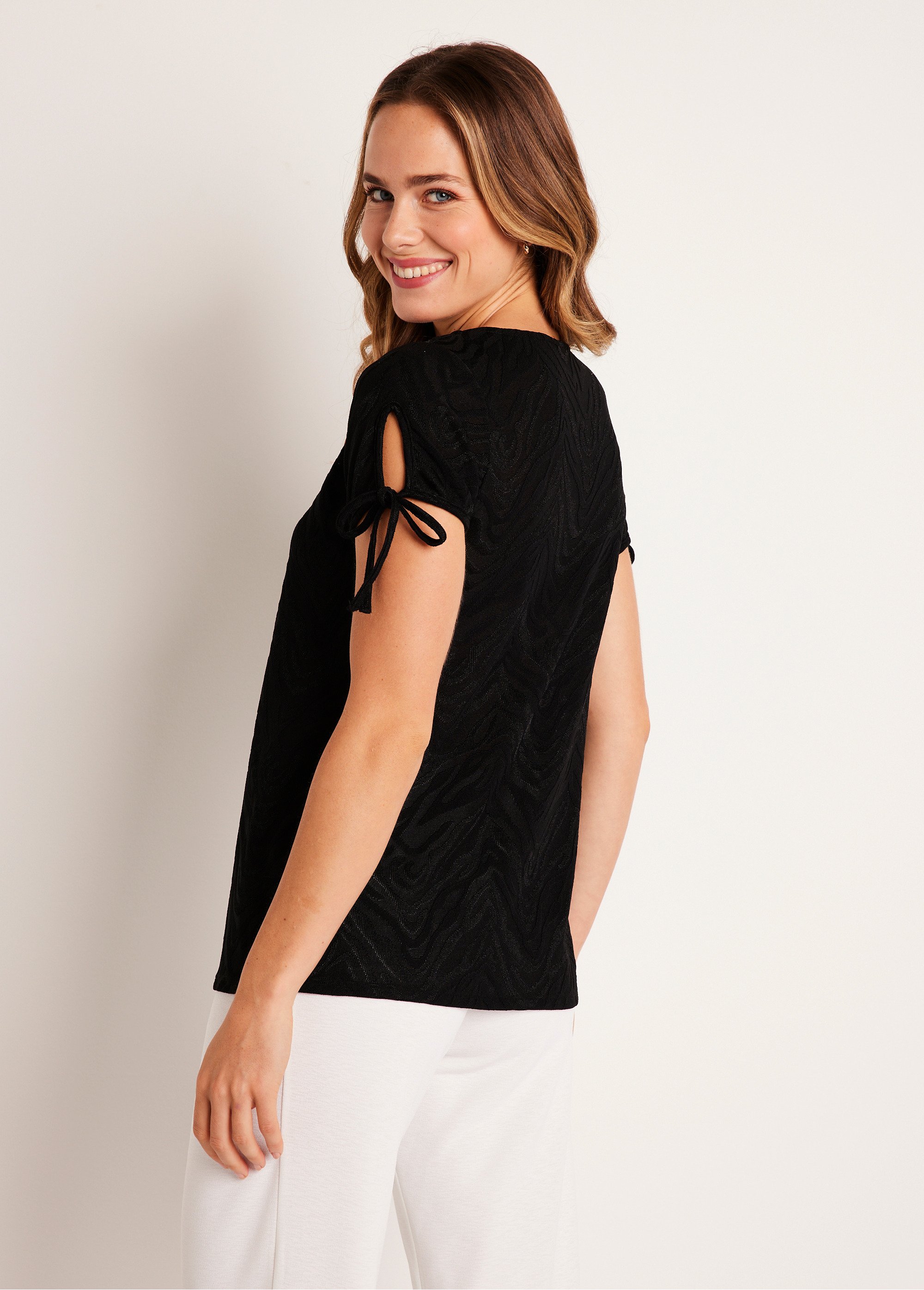T-shirt long ample col V