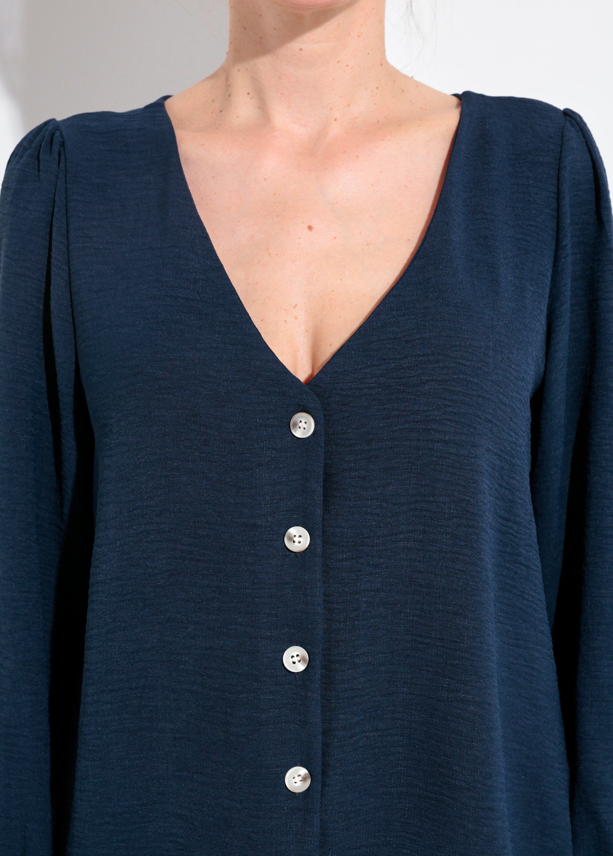 Tunique reliefée boutonnée, col V Femme Bleu IA-R5769 DE1