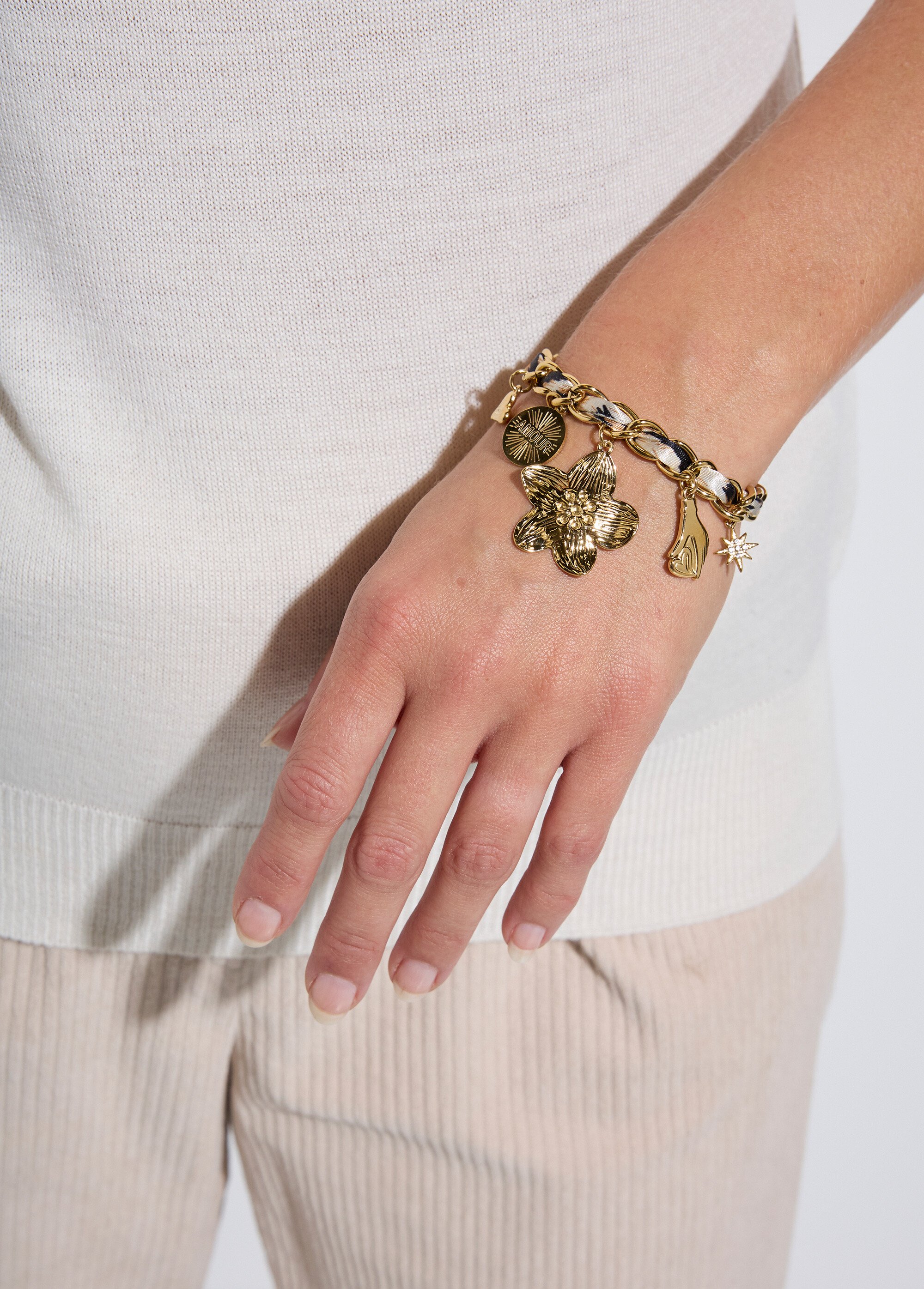 Bracelet maille et breloques acier inoxydable doré