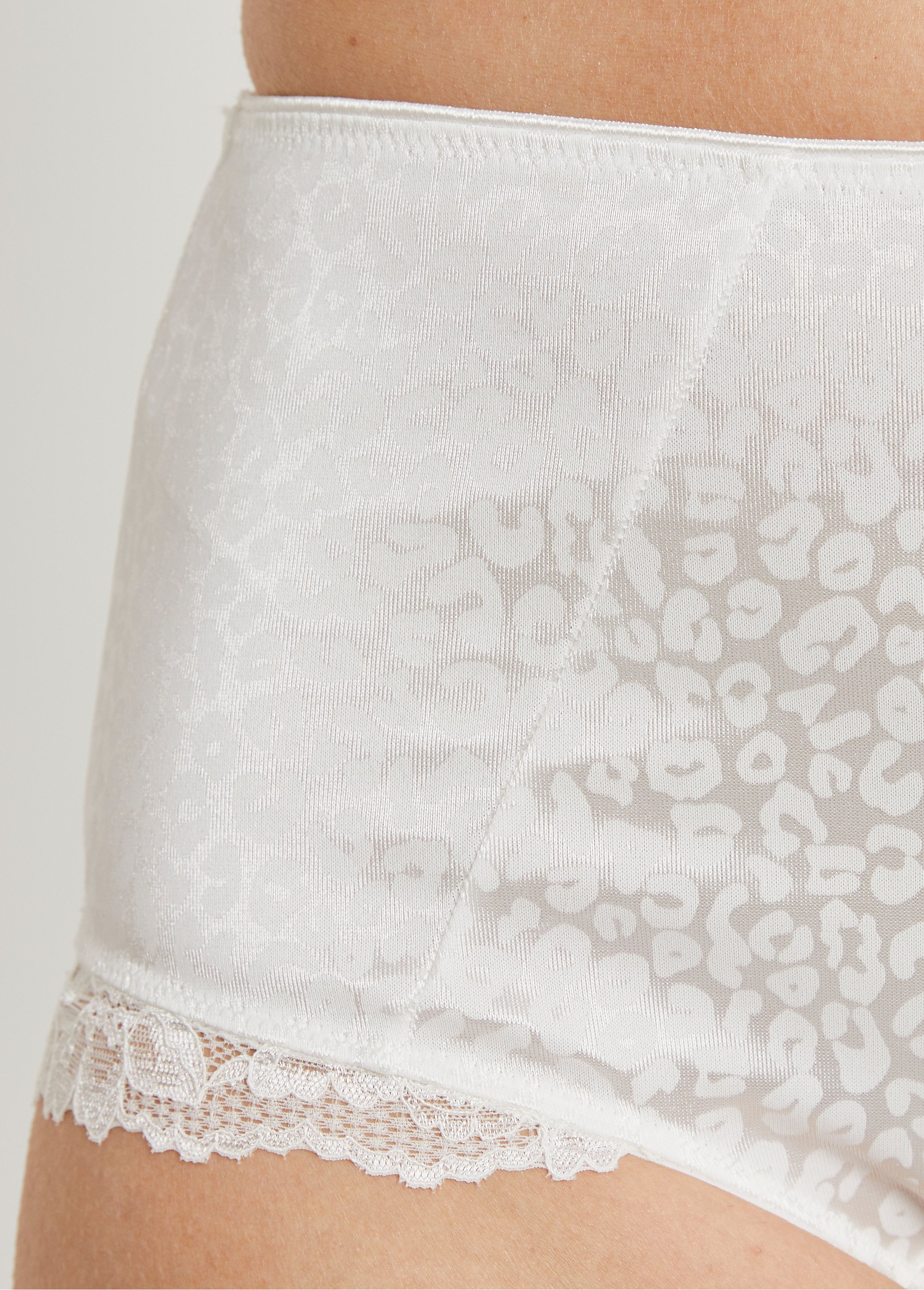 Culotte gainante taille haute léopard