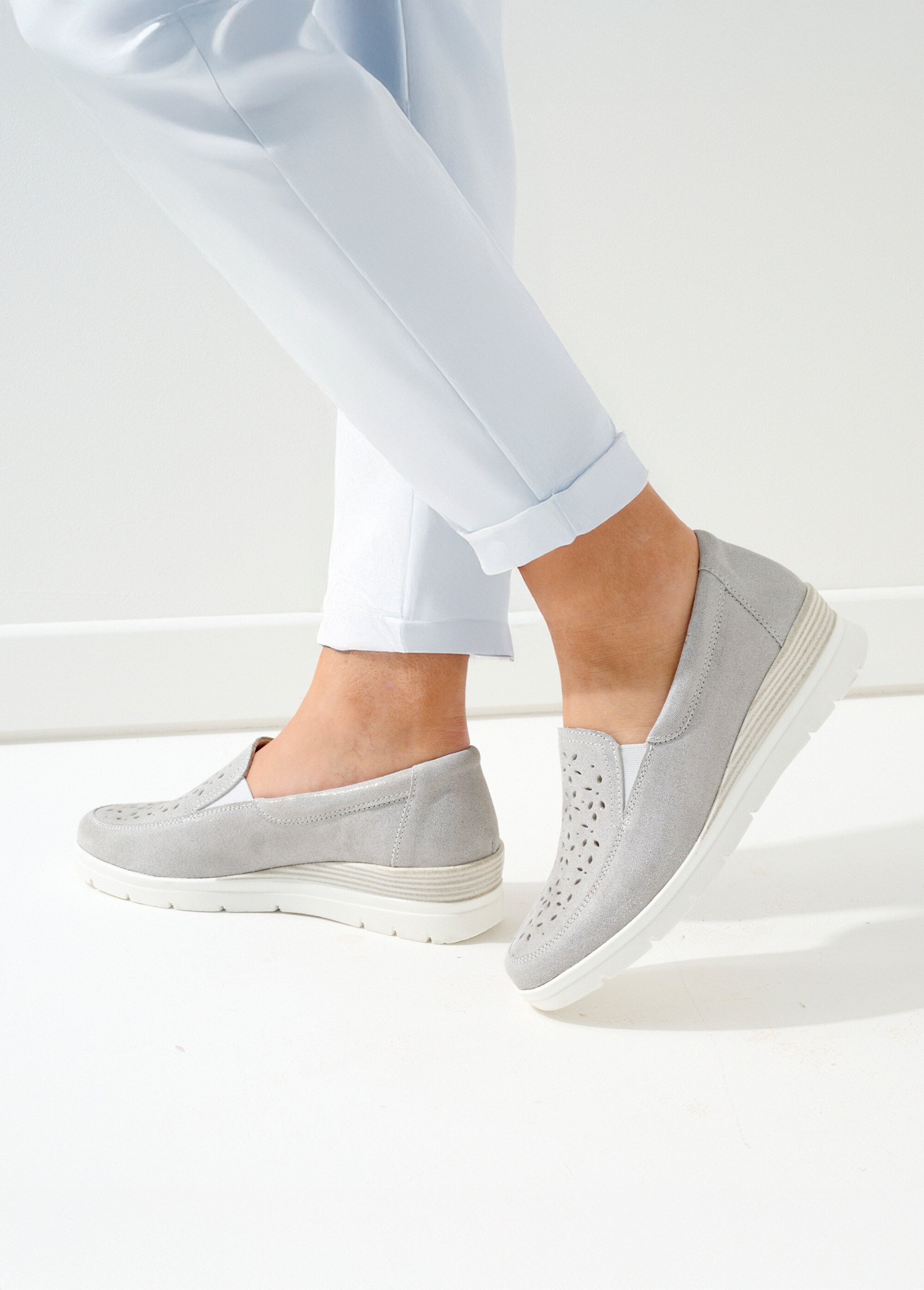 Mocassins grande largeur cuir brillant Femme Argenté OSLAY SI1