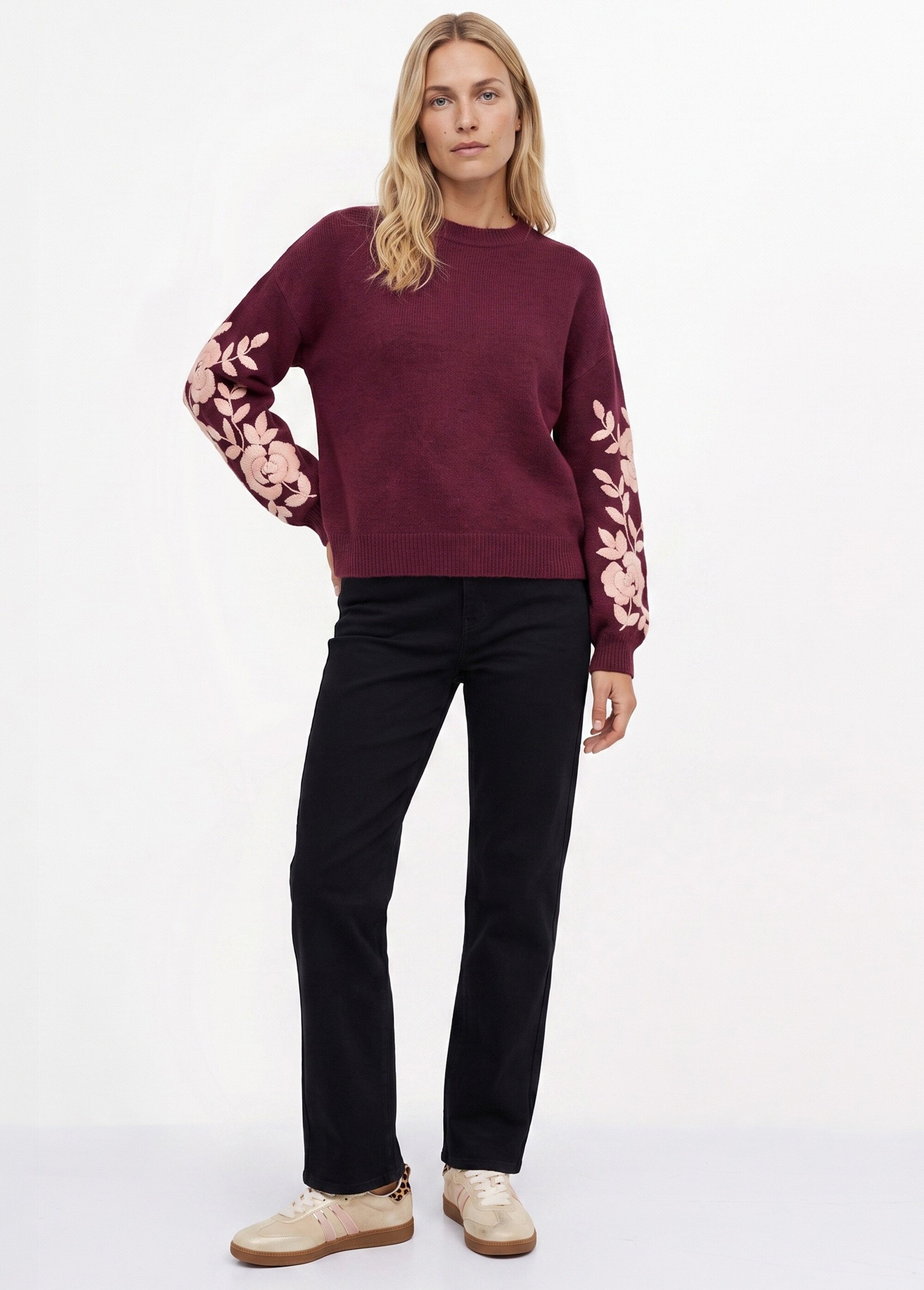 Pull col rond manches longues brodées Femme Rouge JSM-JP8586 SI1