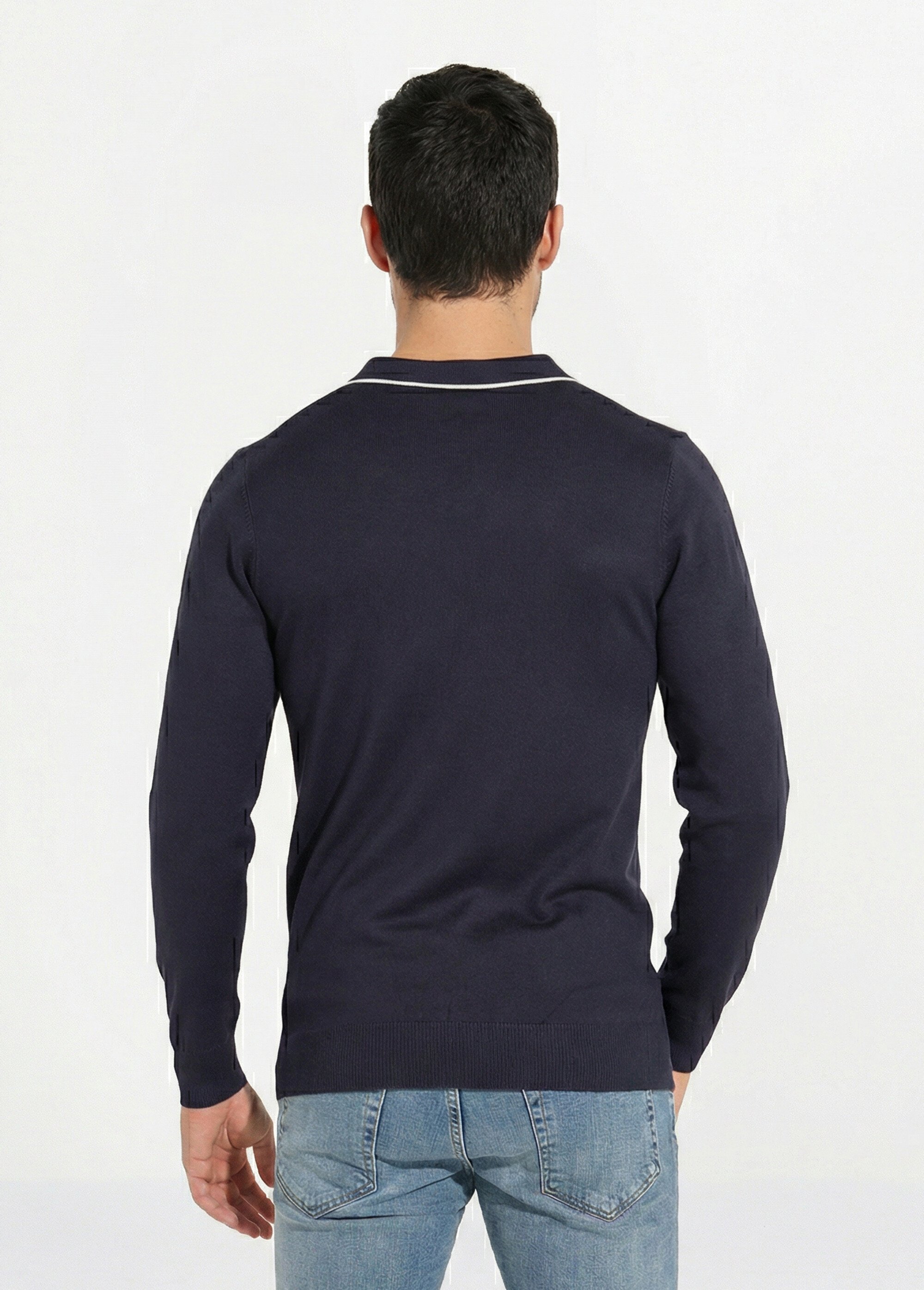 Pull maille texturée fine jauge col polo