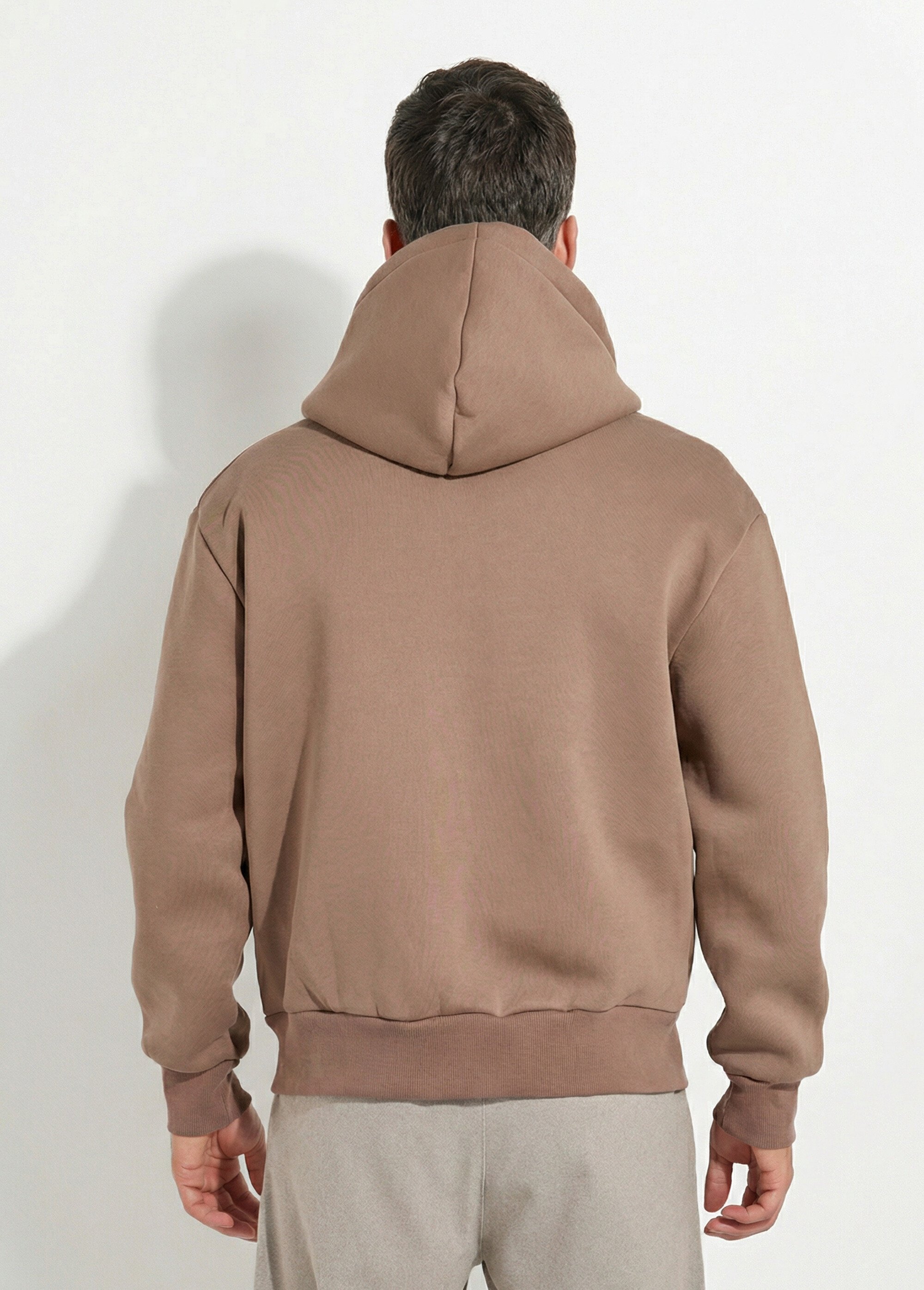 Sweat zippé capuche et poche kangourou