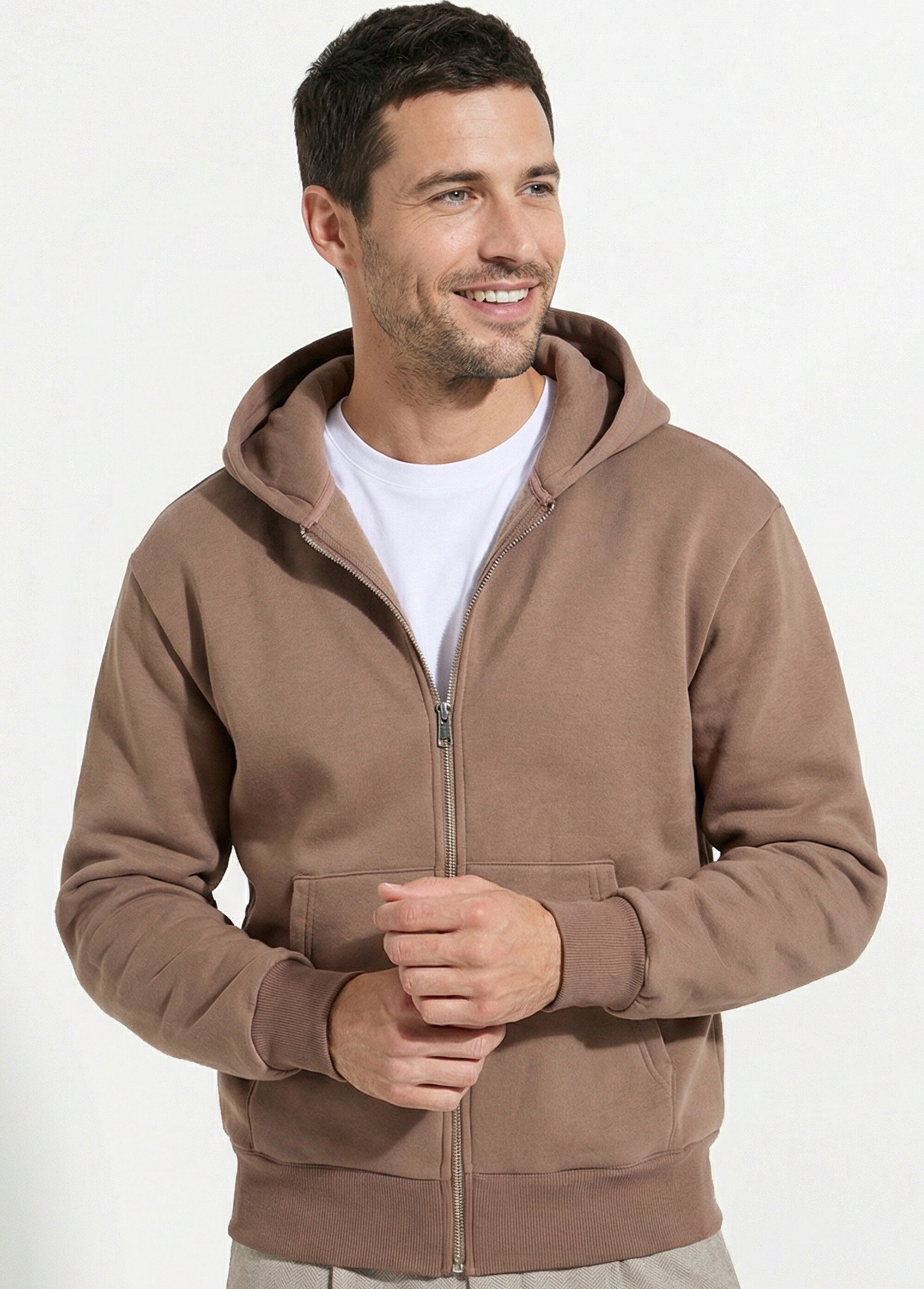 Sweat zippé capuche et poche kangourou