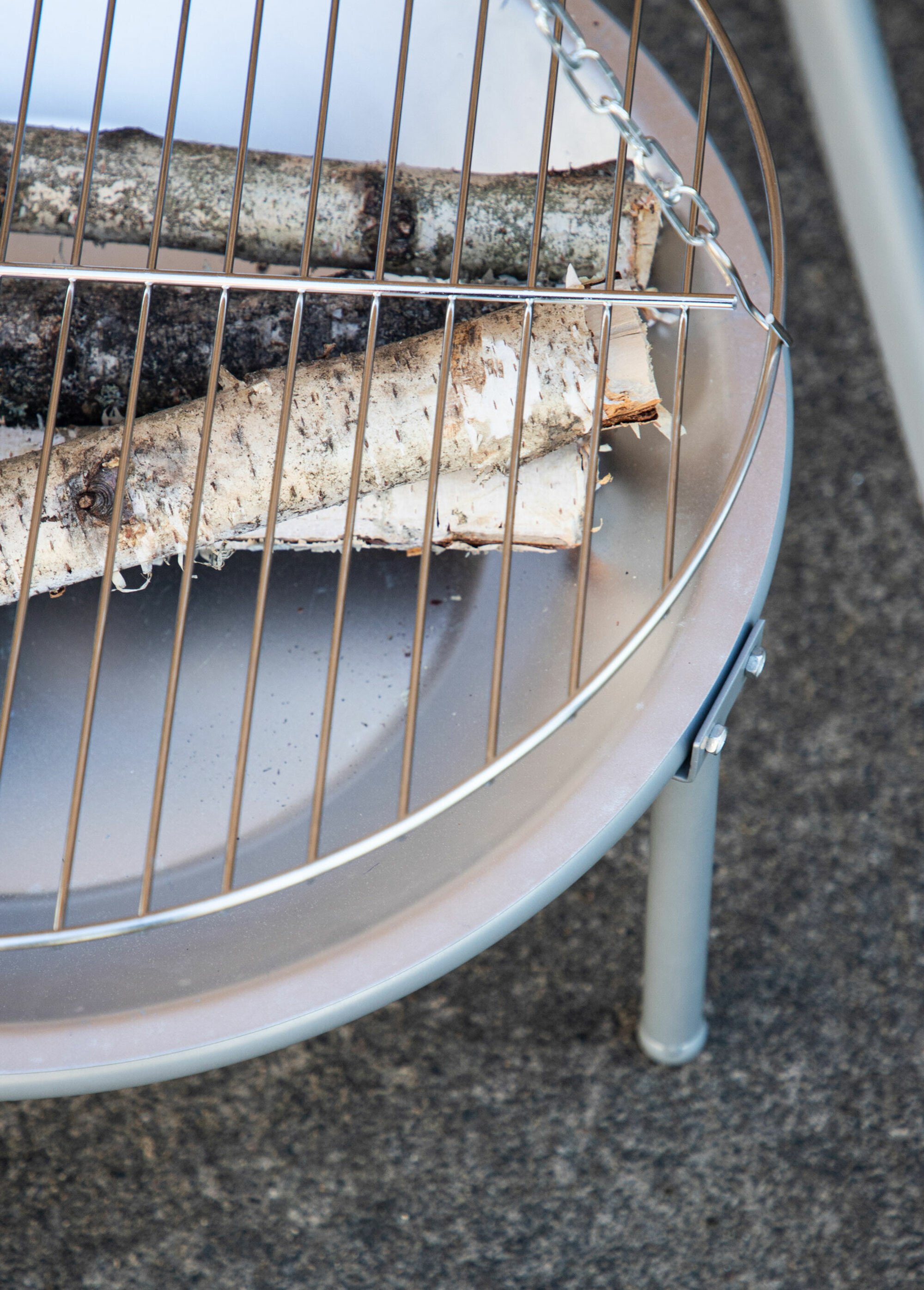 Brasero acier diam. 50cm + Trépied tipi