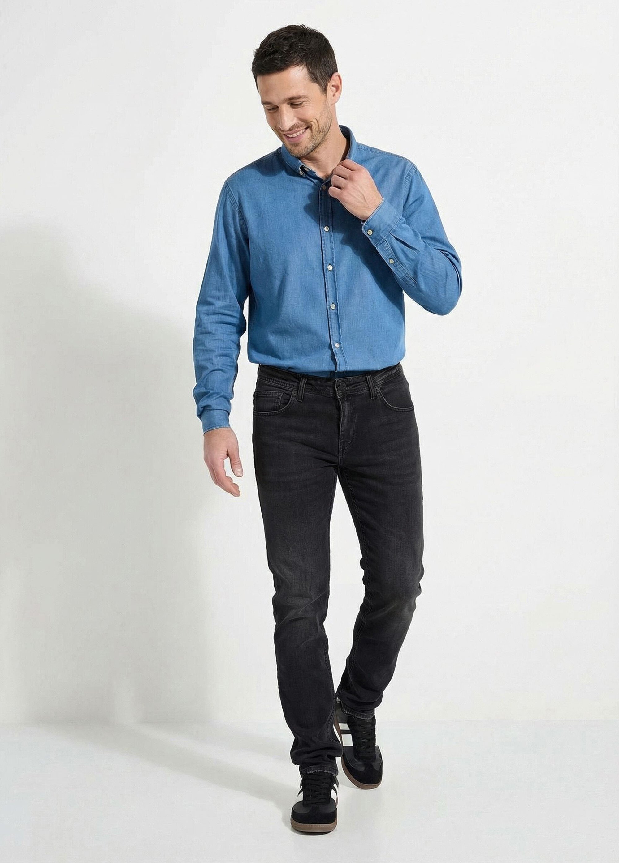 Jean droit 5 poches denim stretch Homme Noir FOUDRE MV1