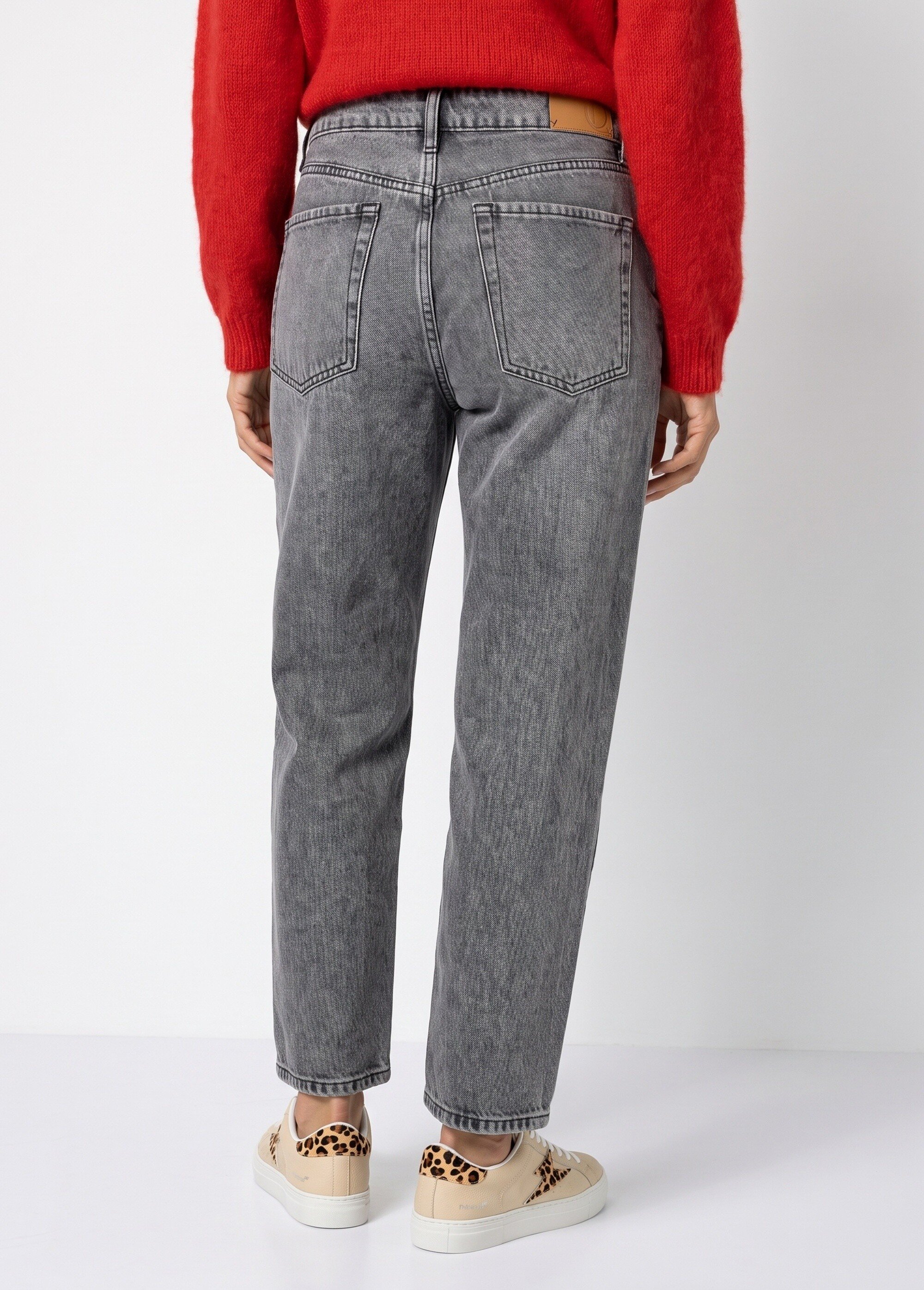 Jean resserré coupe carotte, spécial PETITE Femme Gris OR-JD699 DO1