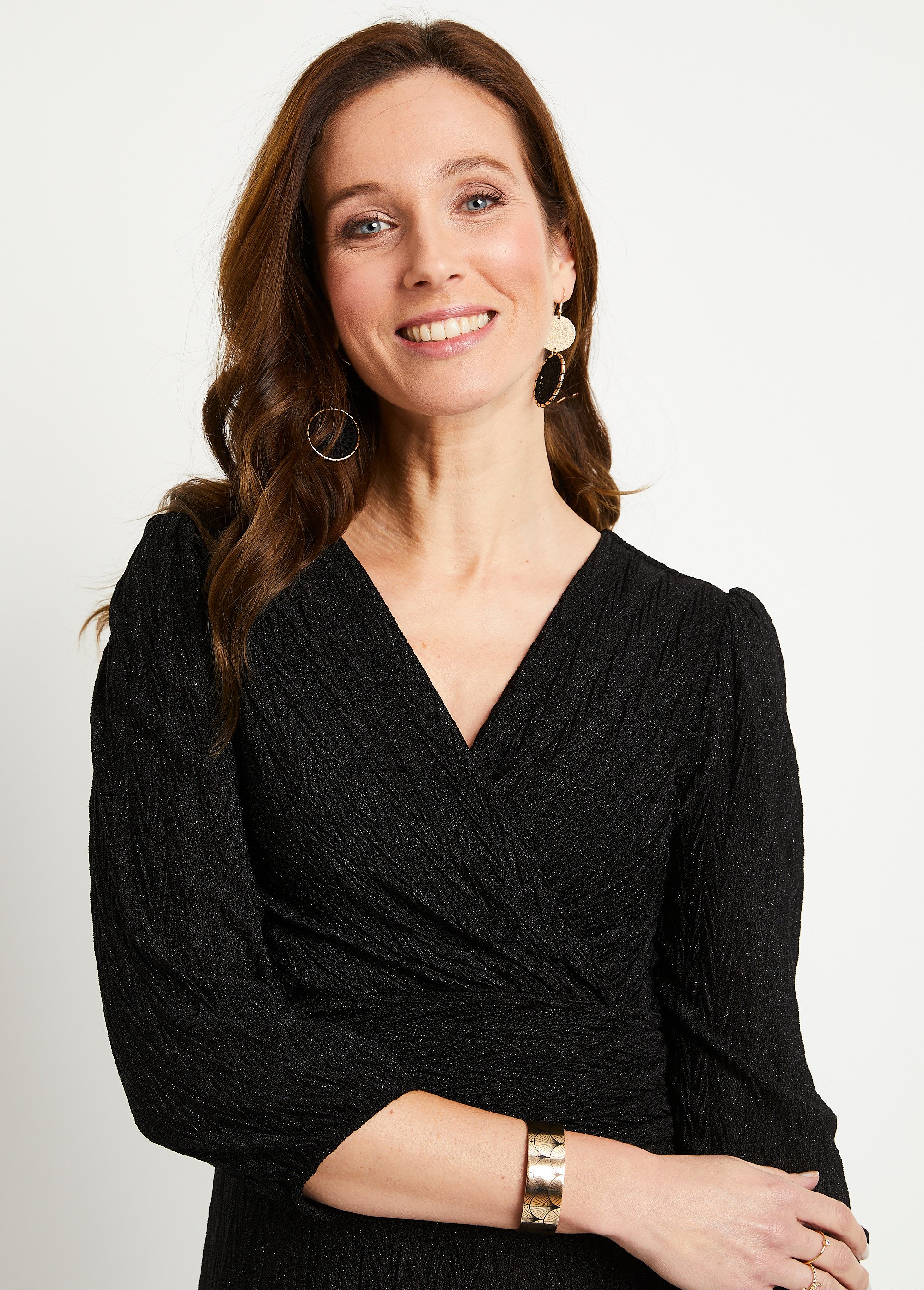 Robe courte pailletée cache-coeur