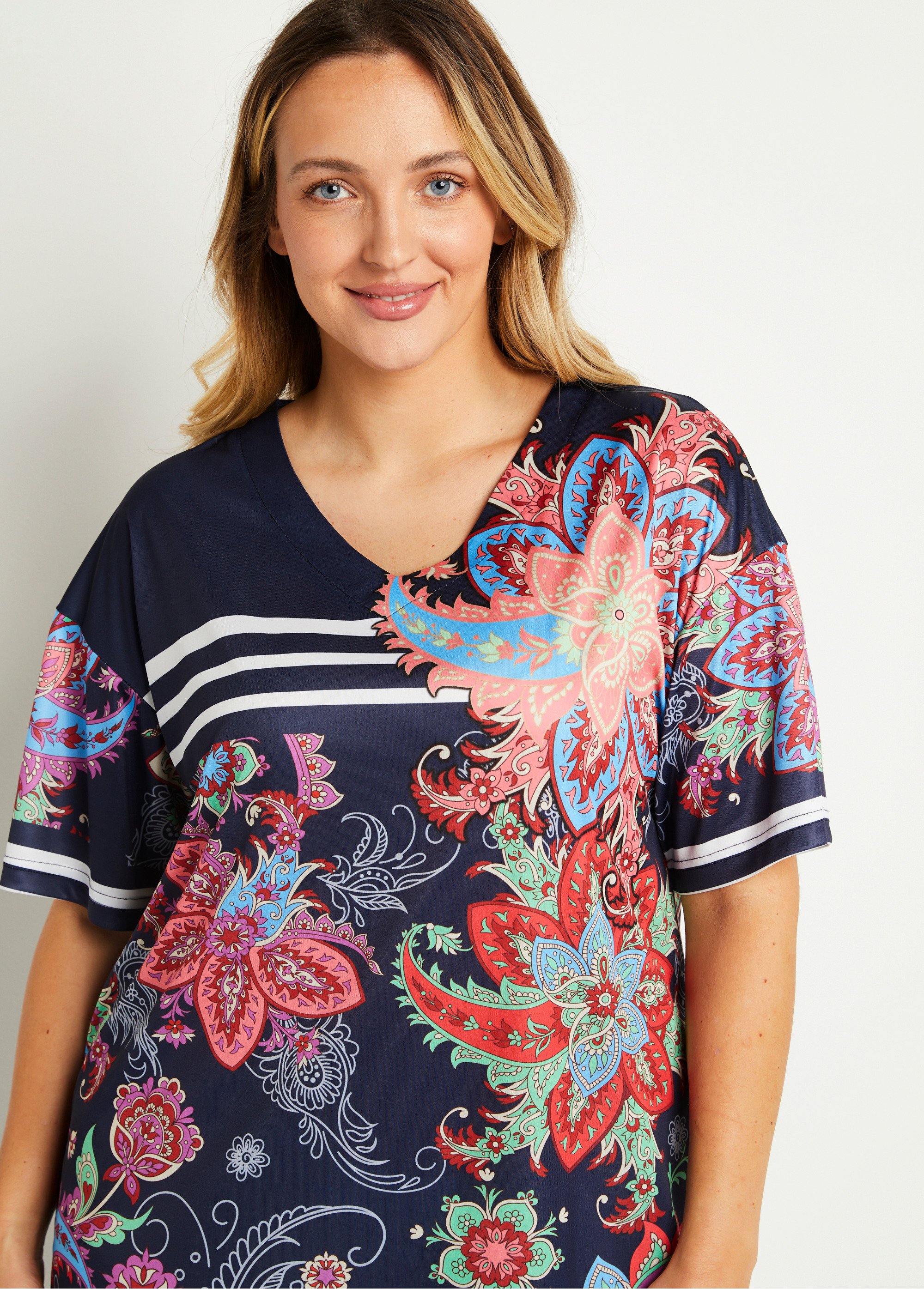 Robe d'hôtesse satinée antistatique imprimée