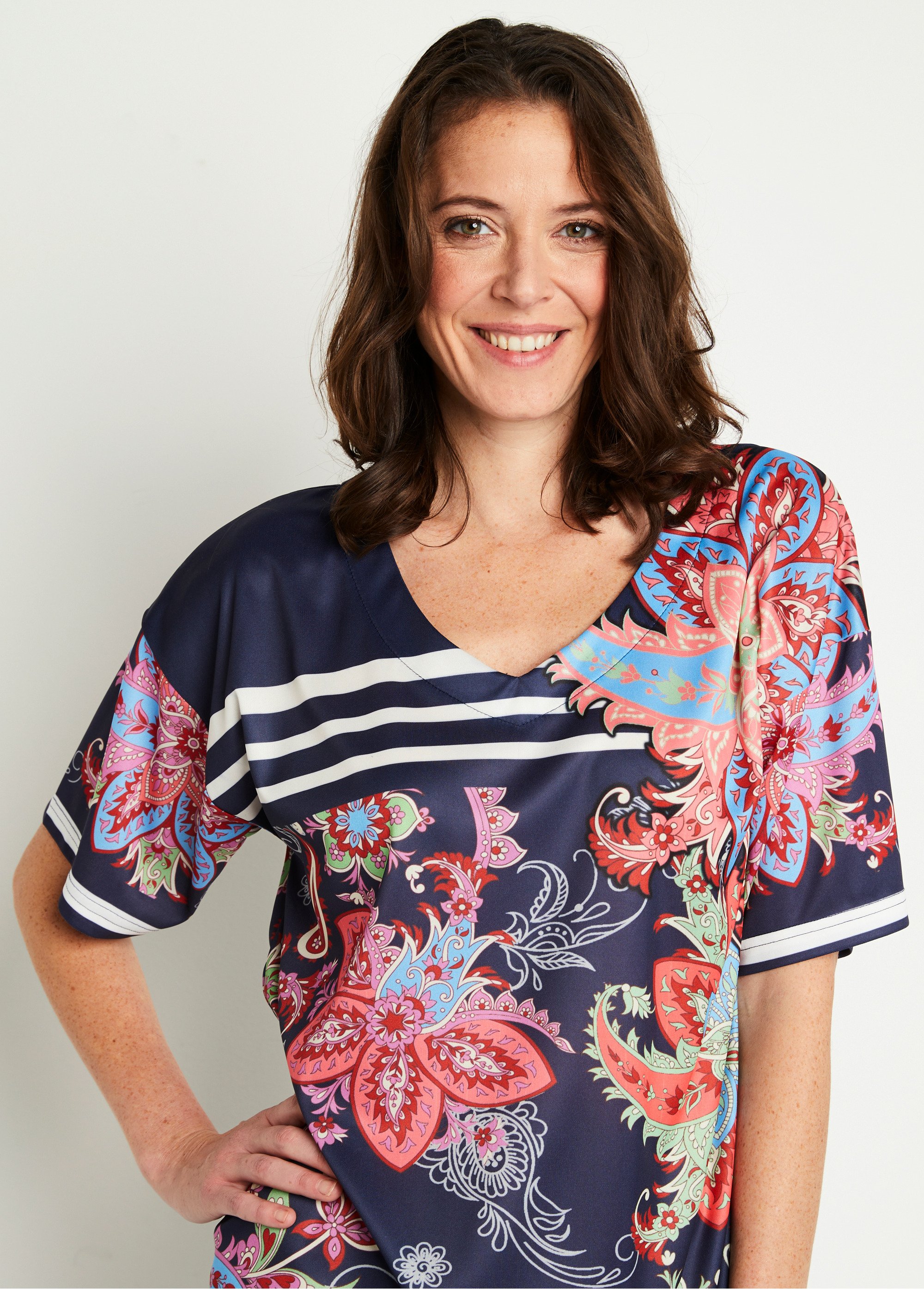 Robe d'hôtesse satinée antistatique imprimée