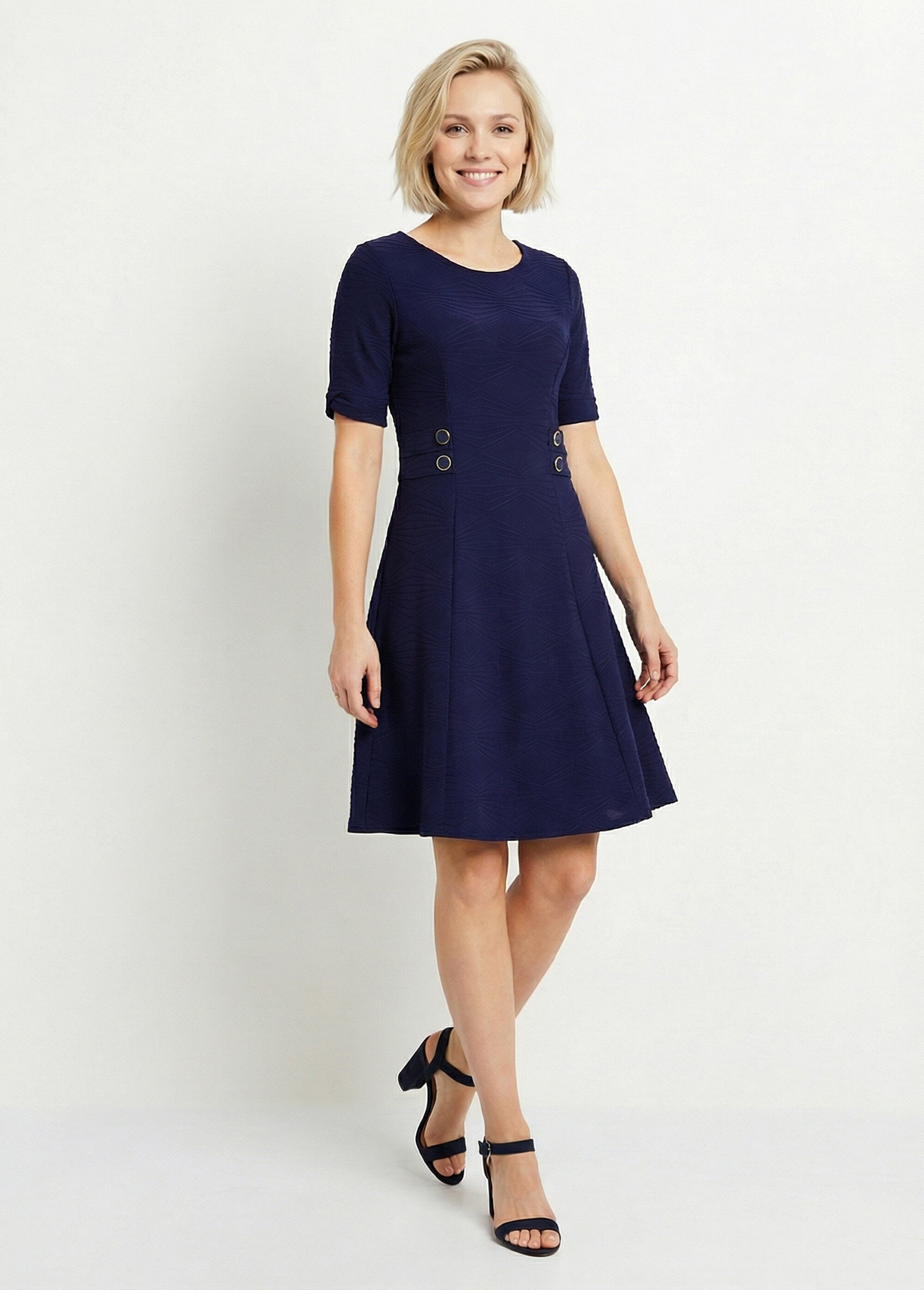 Robe évasée courte unie