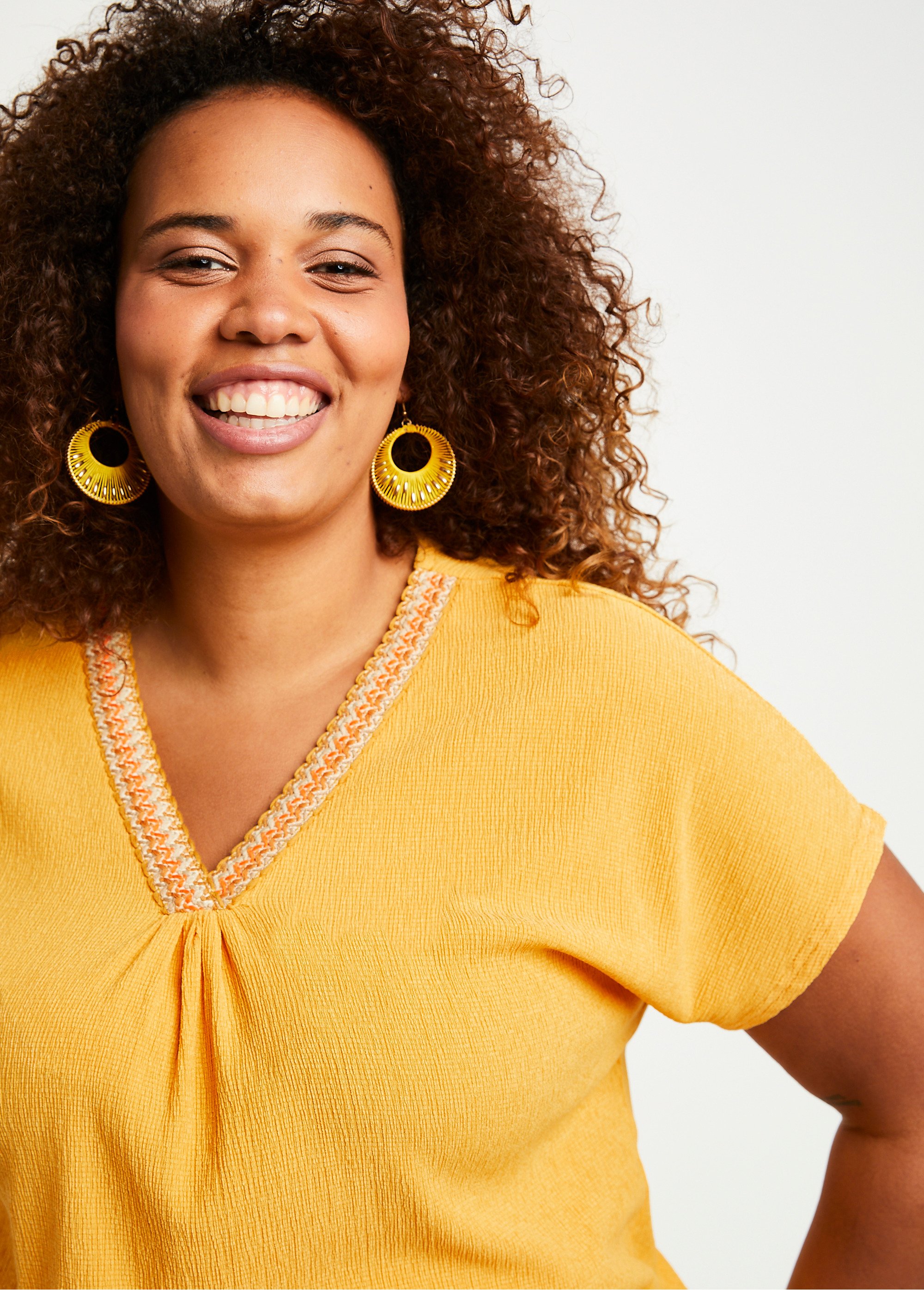 T-shirt long ample uni brodé