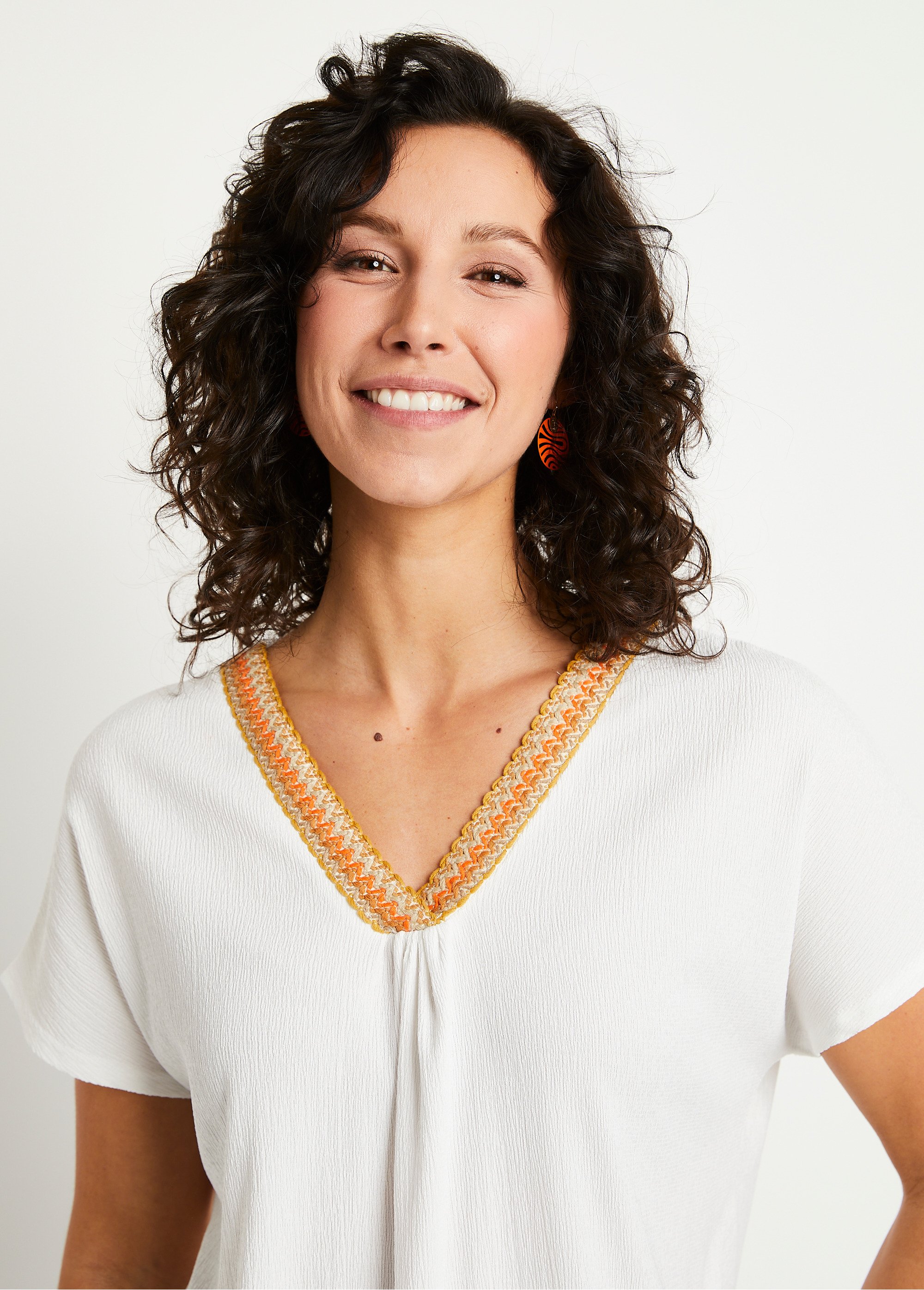 T-shirt long ample uni brodé