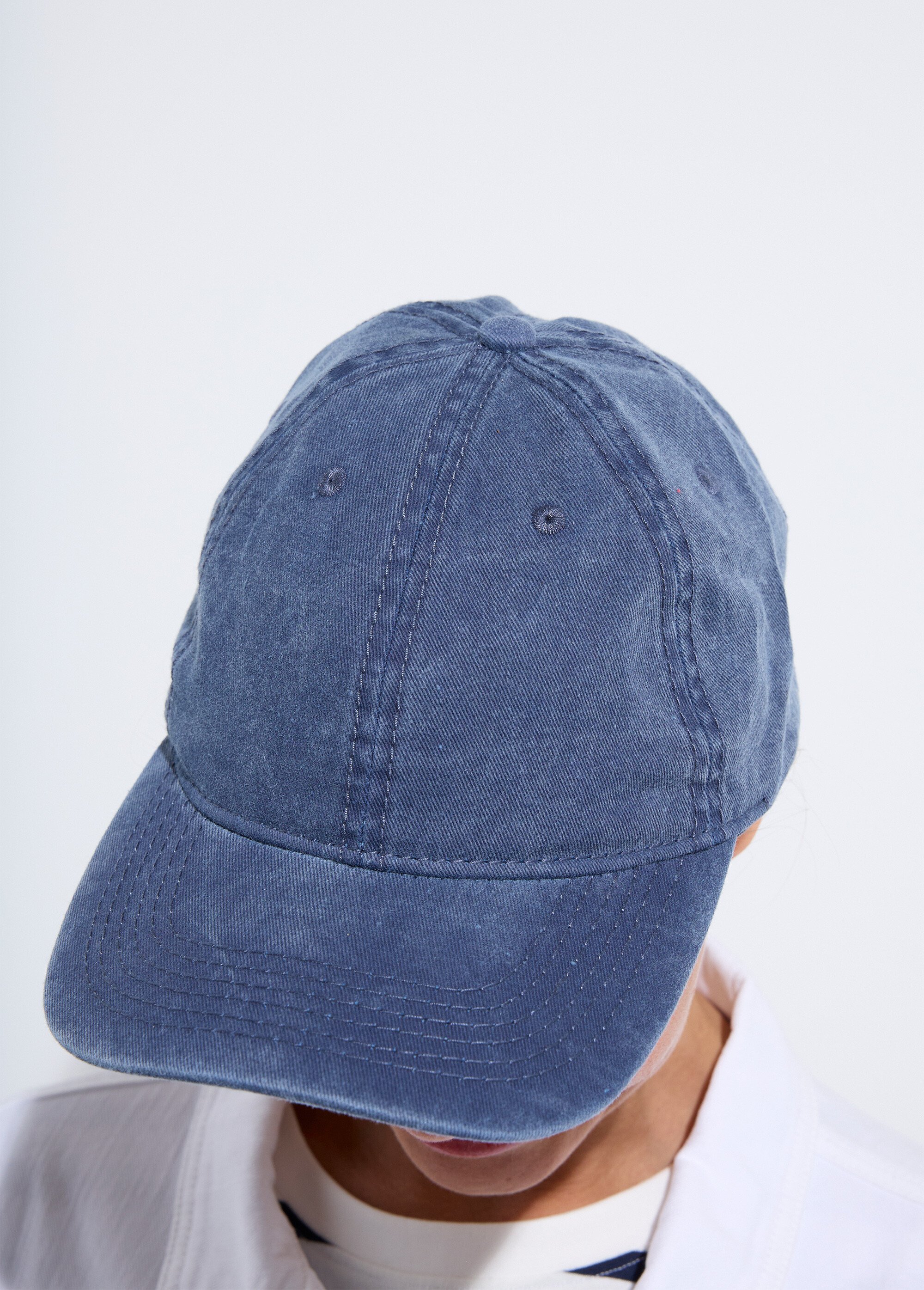 Casquette look denim en toile