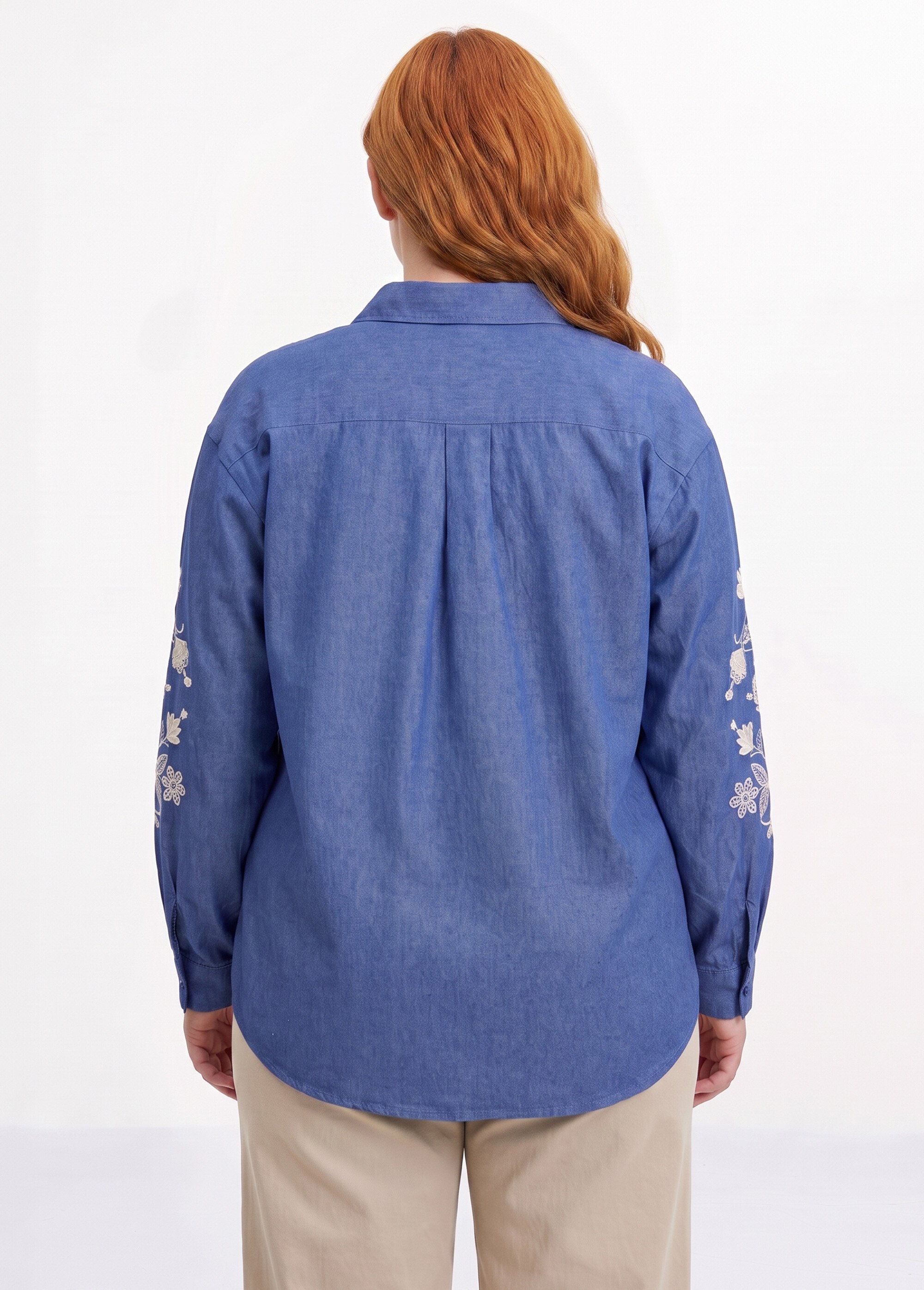 Chemise en jean avec broderies fleurs Femme Grande Taille Bleu CHY-K039 DO1