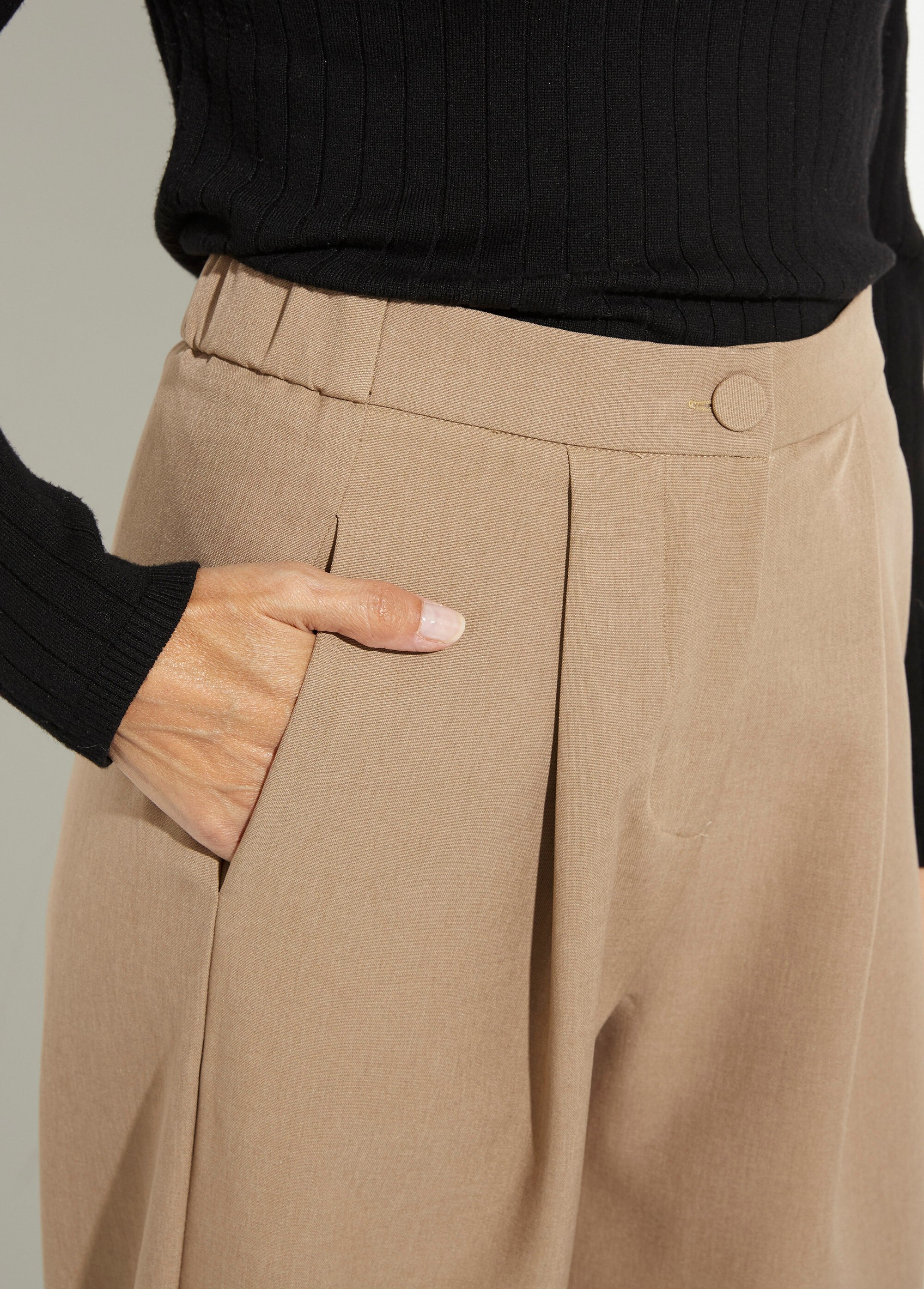 Pantalon Habillé Beige Taille élastiquée 40/42 - 95% Polyester 5% Lycra - Neuf Sans étiquettes - Marque C&A