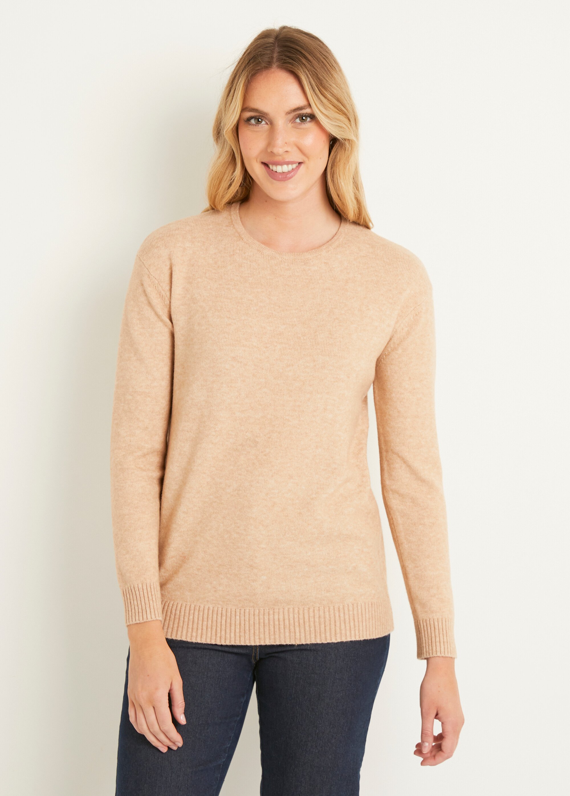 Pull chiné court col rond avec laine