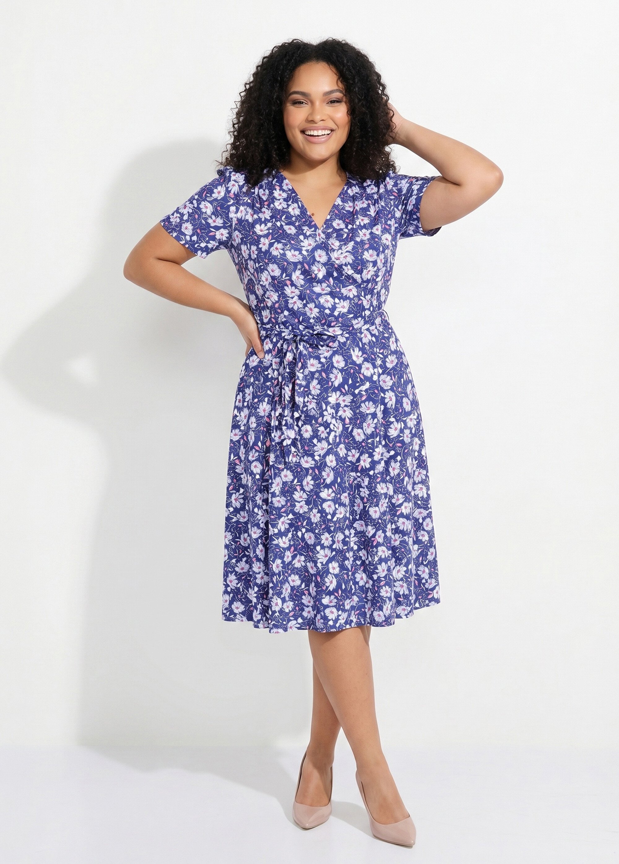 Robe évasée cache-coeur fleurie
