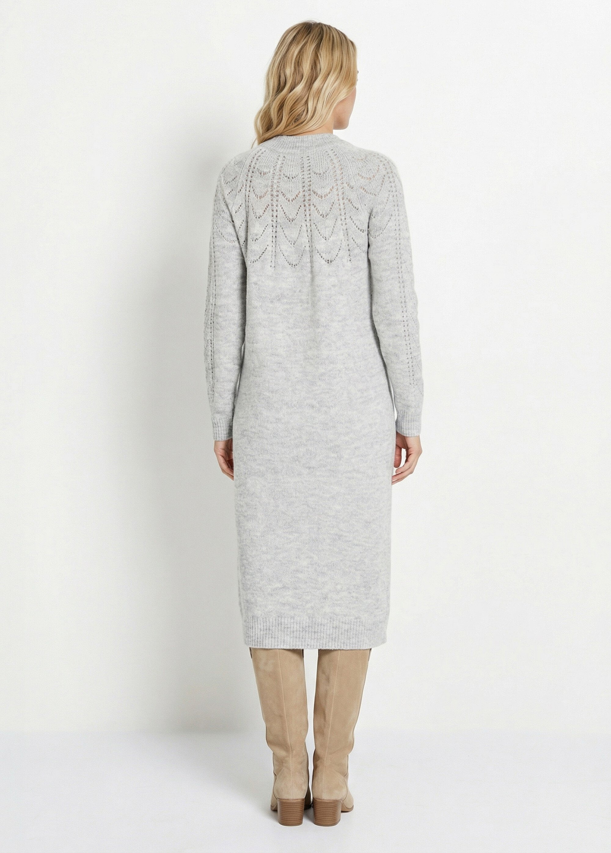 Robe-pull courte tricot ajouré col rond