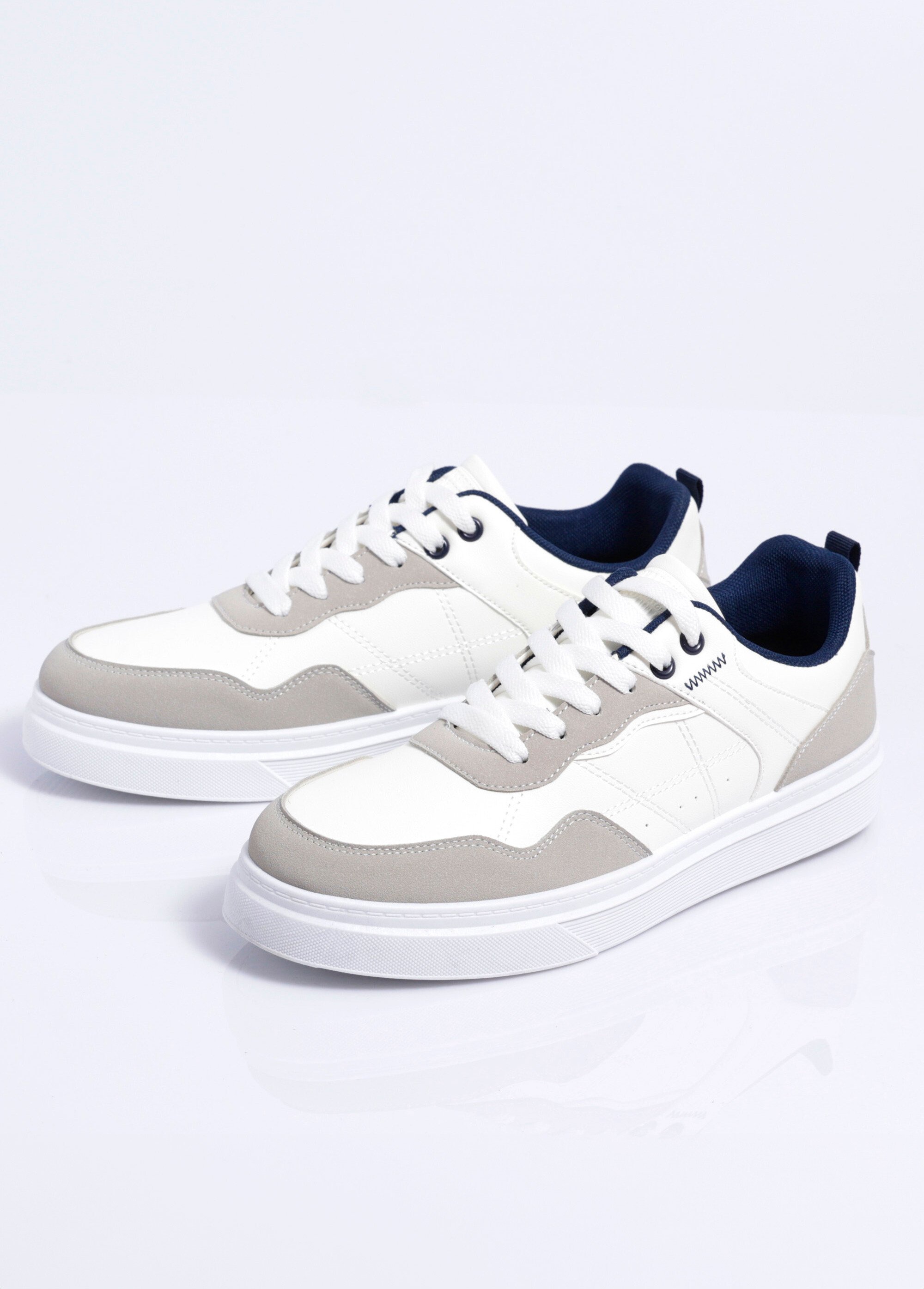 Baskets bicolores à lacets largeur confort Homme Blanc ILMO DE1